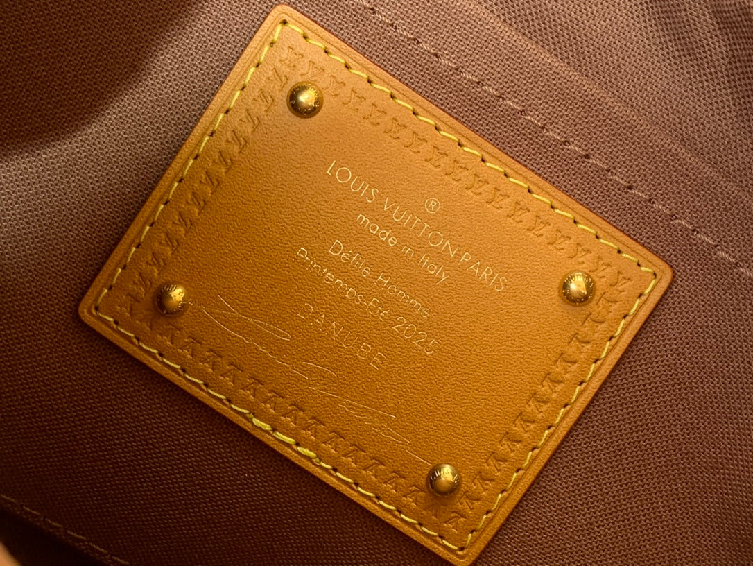 LuxluxHouse Best Quality Bags Louis Vuitton Men