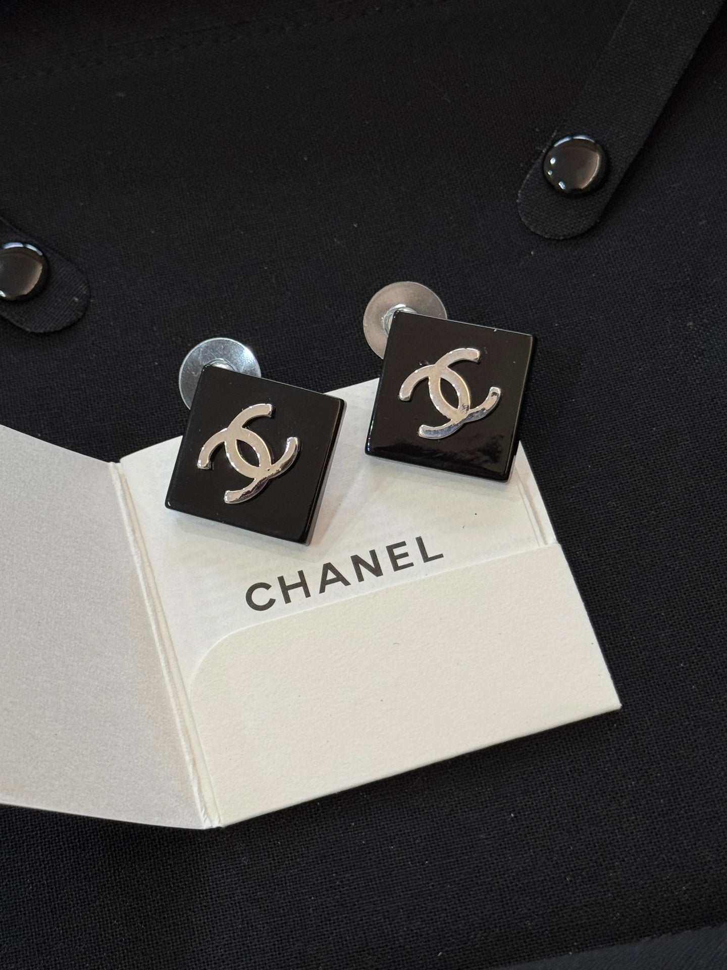 LuxluxHouse Low Price And High Quality Accessories Earrings
