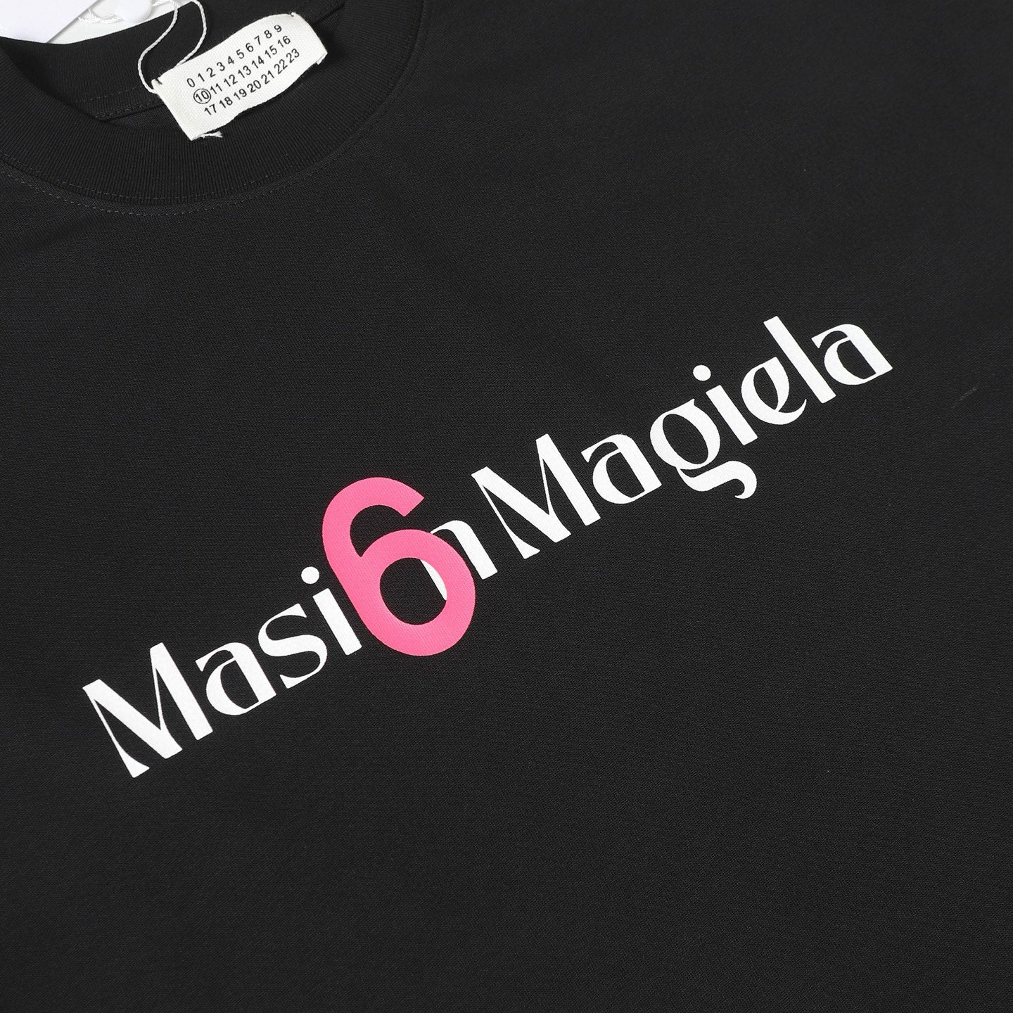LuxluxHouse Best Quality Clothes T-shirt Chanel & Maison Margiela