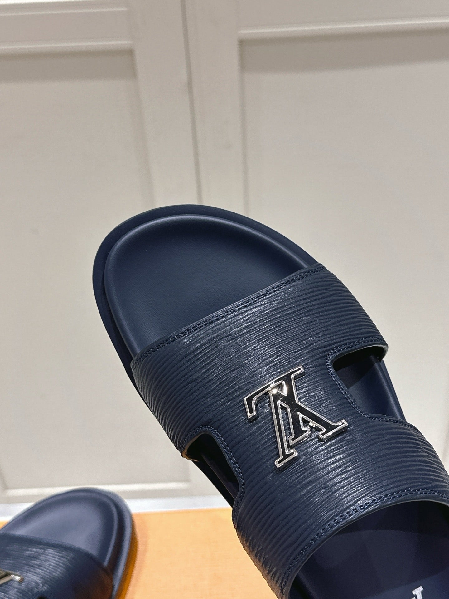 LuxluxHouse Best Quality Women Shoes Hermes