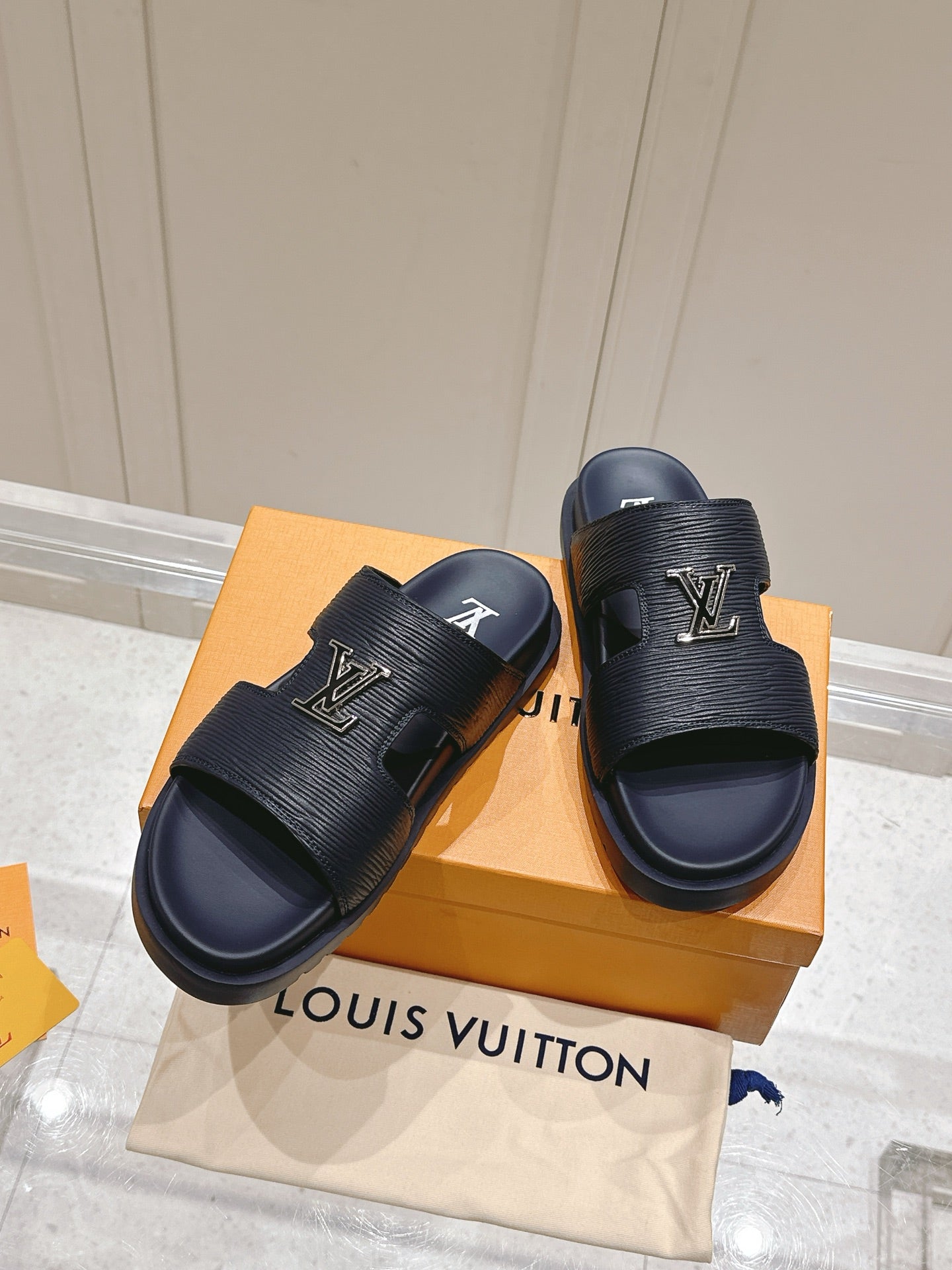 LuxluxHouse Best Quality Women Shoes Hermes