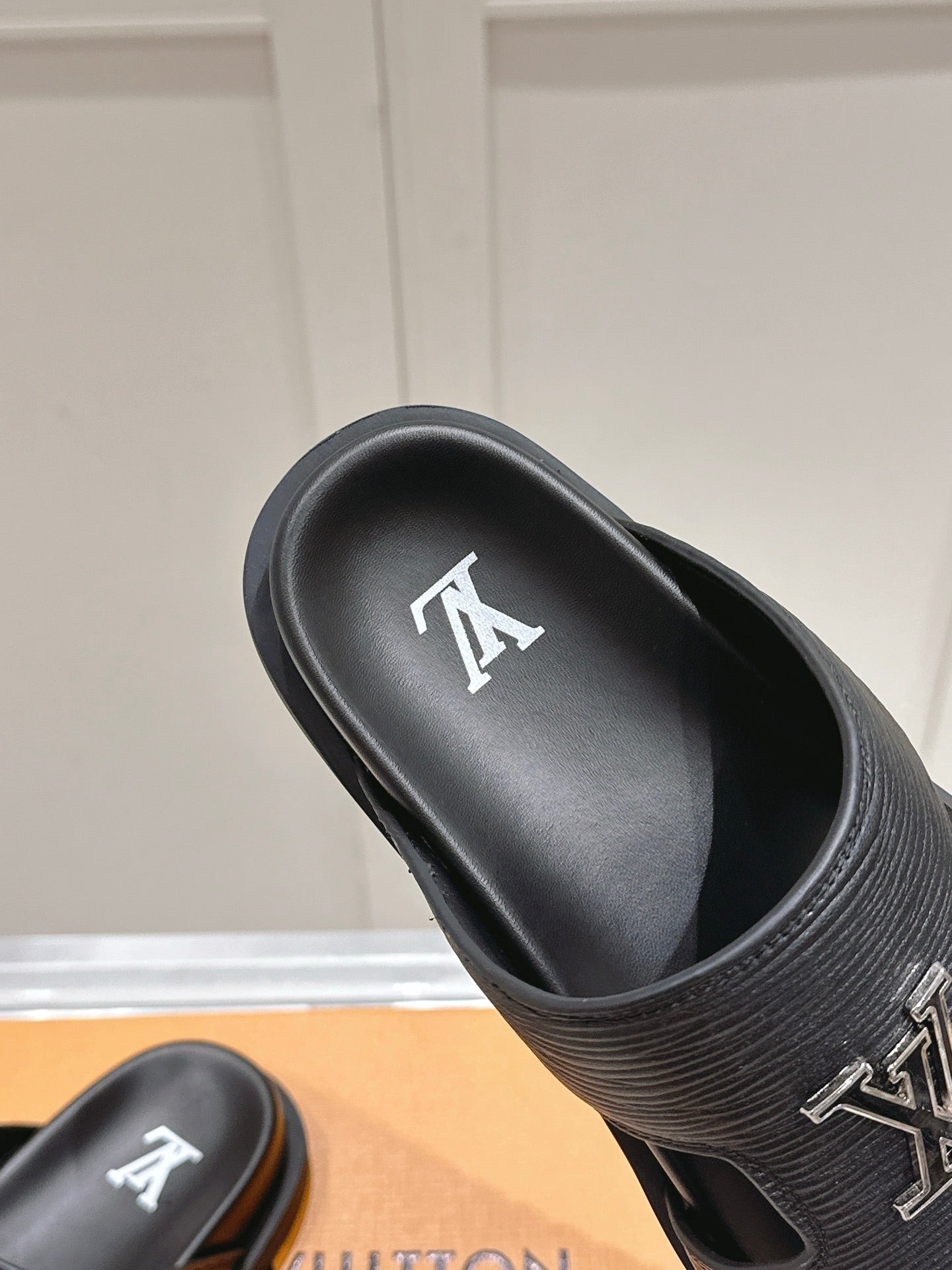 LuxluxHouse Best Quality Women Shoes Hermes