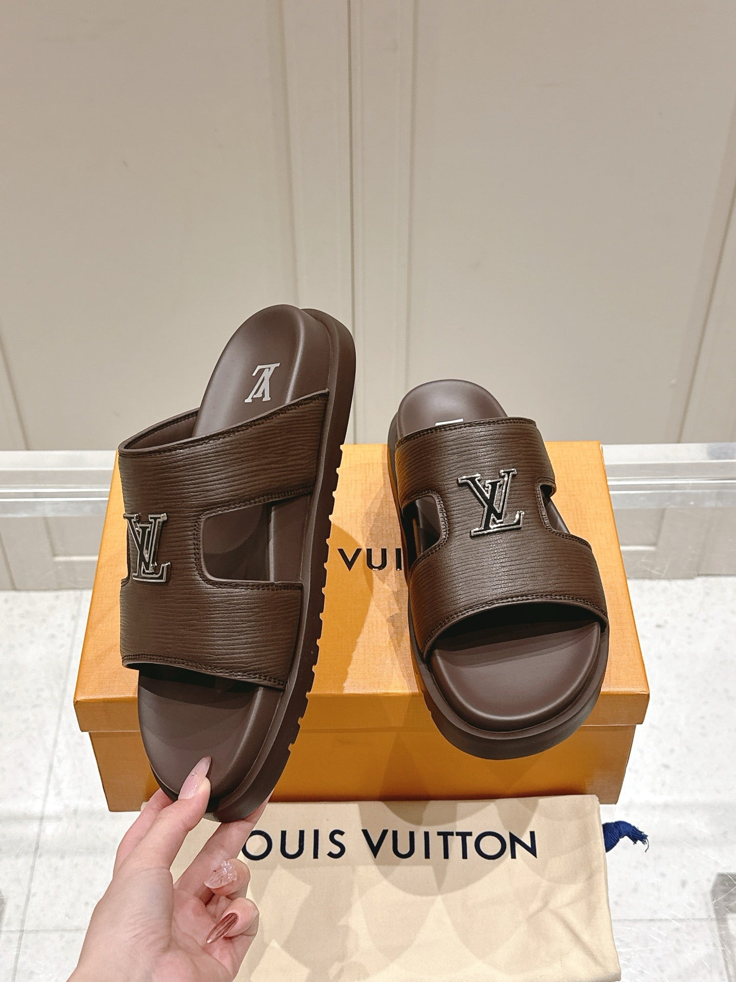 LuxluxHouse Best Quality Women Shoes Hermes