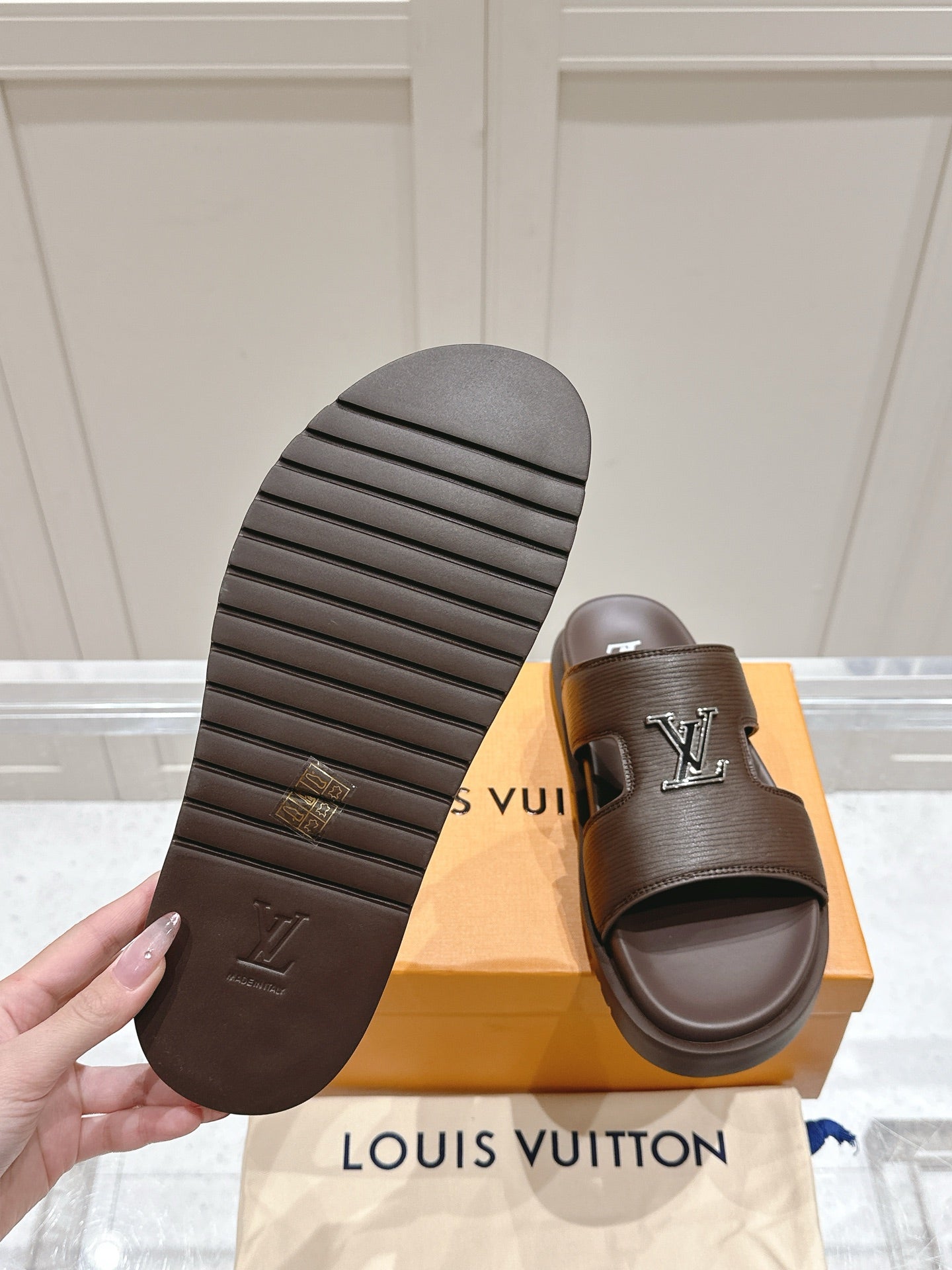 LuxluxHouse Best Quality Women Shoes Hermes