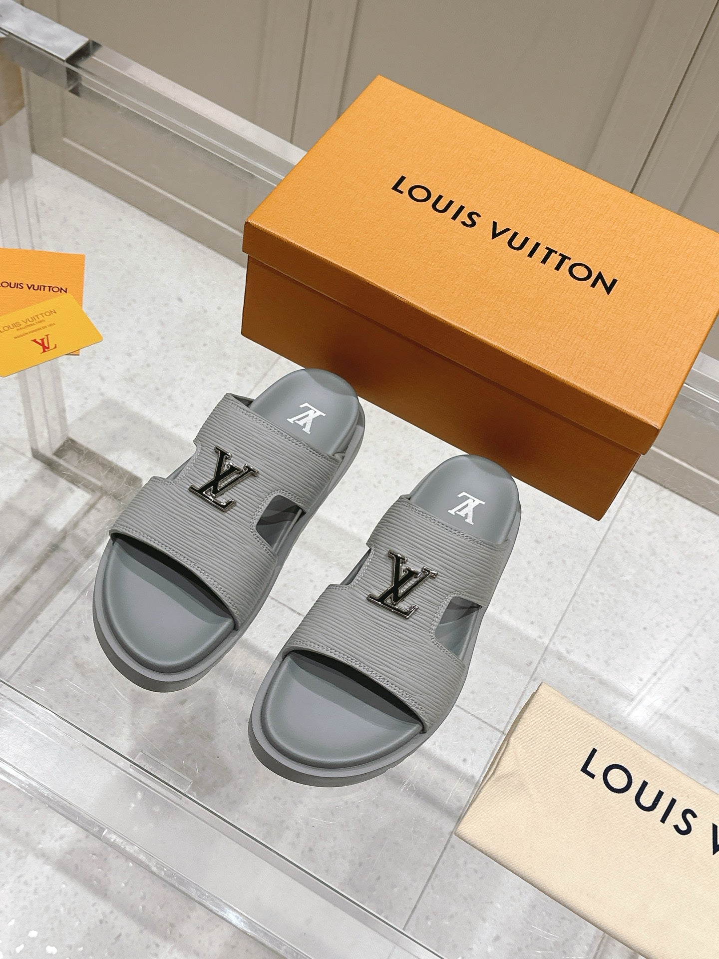 LuxluxHouse Best Quality Women Shoes Hermes