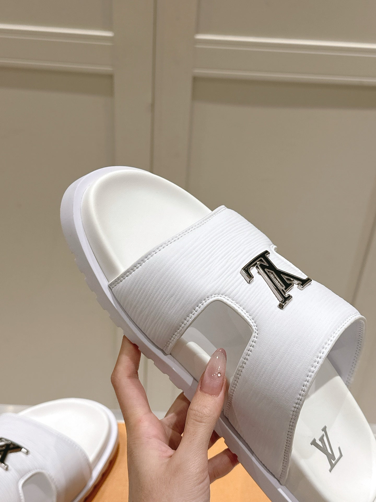 LuxluxHouse Best Quality Women Shoes Hermes