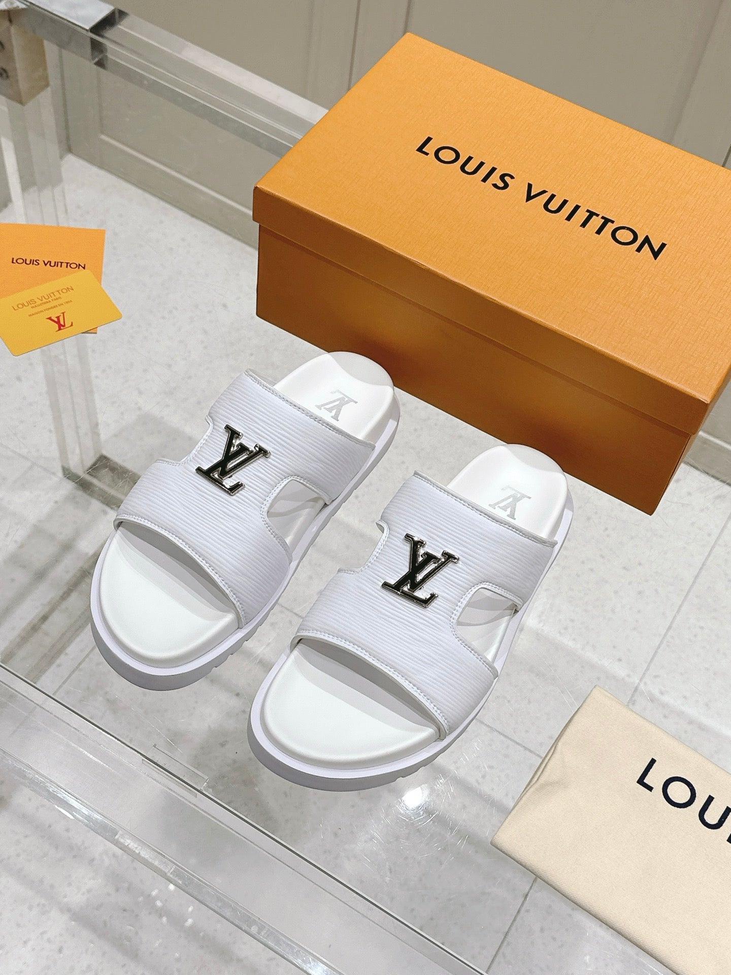 LuxluxHouse Best Quality Women Shoes Hermes