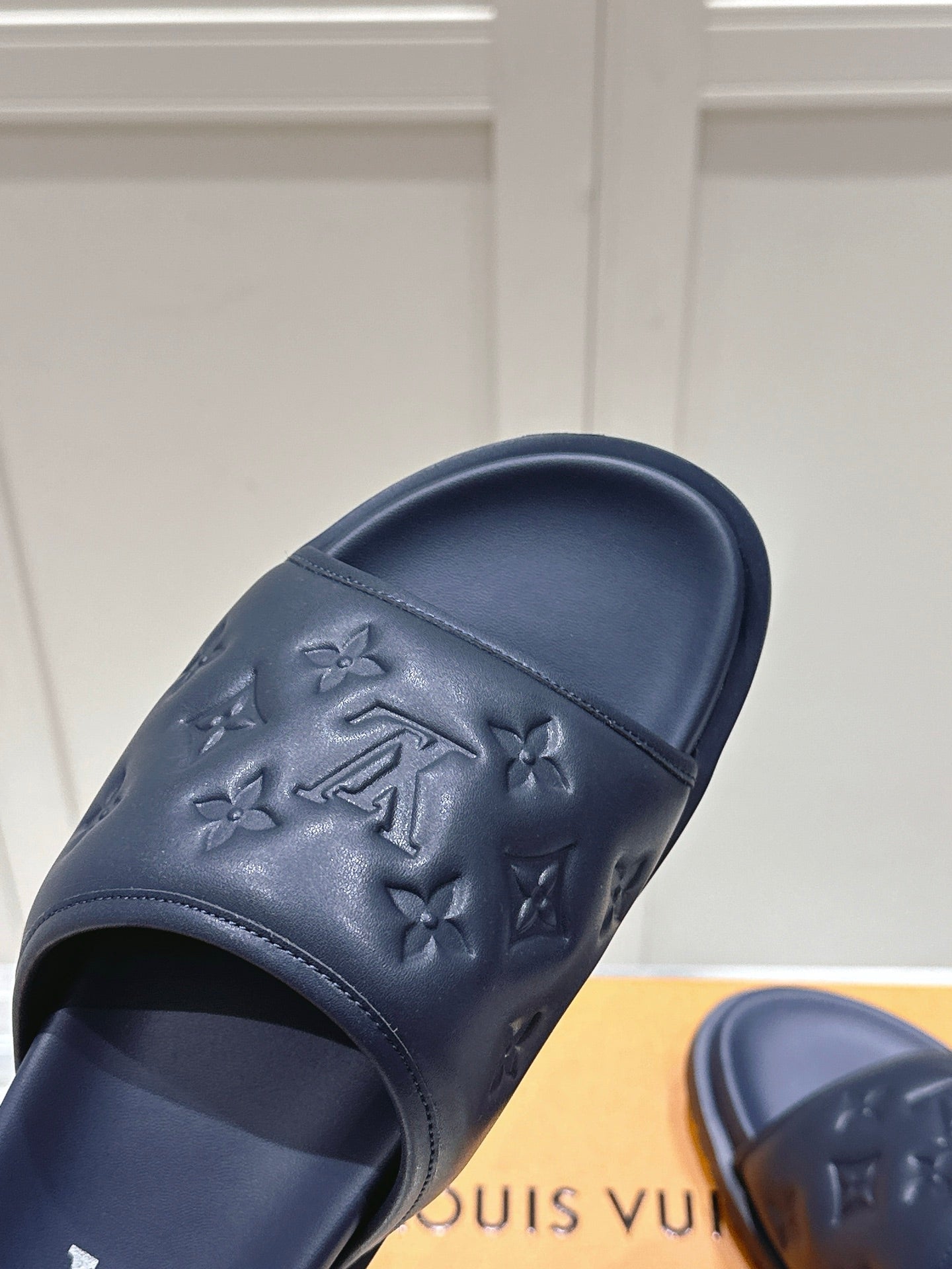 LuxluxHouse Best Quality Women Shoes Hermes