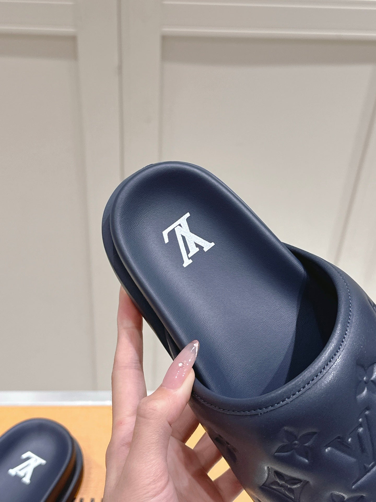 LuxluxHouse Best Quality Women Shoes Hermes