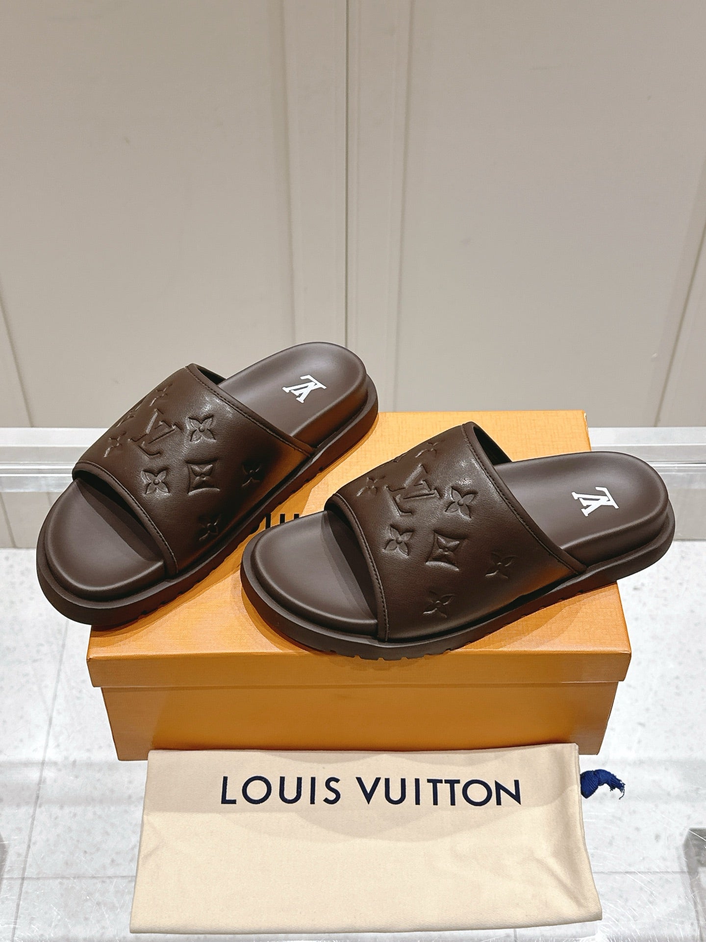 LuxluxHouse Best Quality Women Shoes Hermes