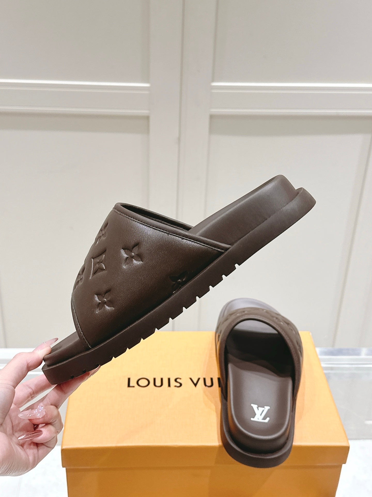 LuxluxHouse Best Quality Women Shoes Hermes