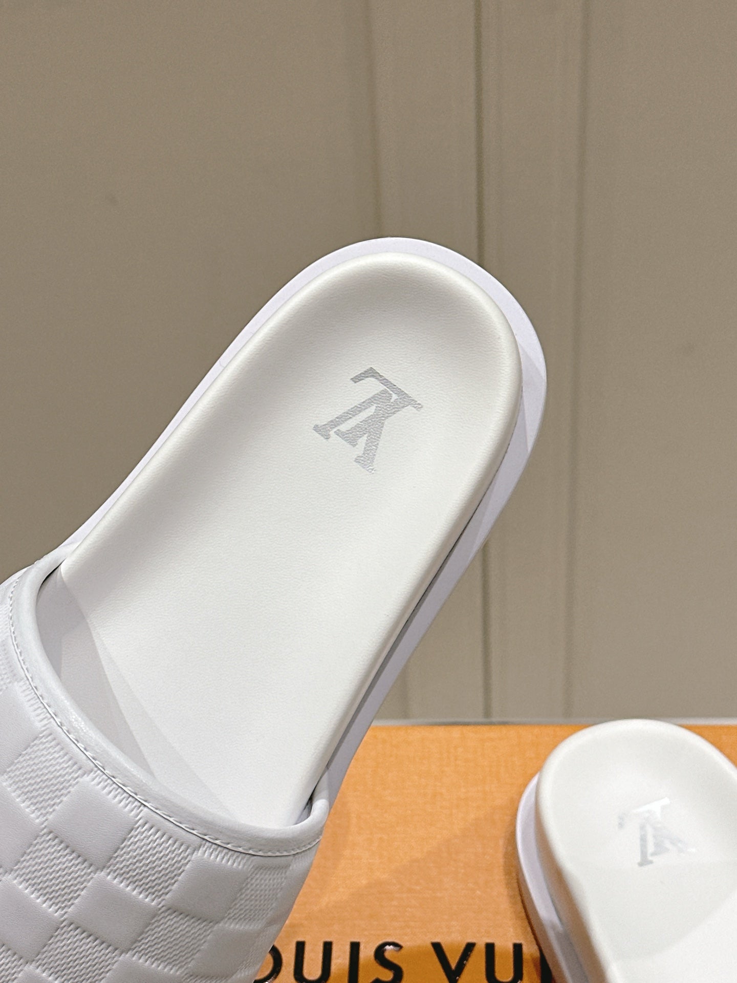 LuxluxHouse Best Quality Women Shoes Hermes