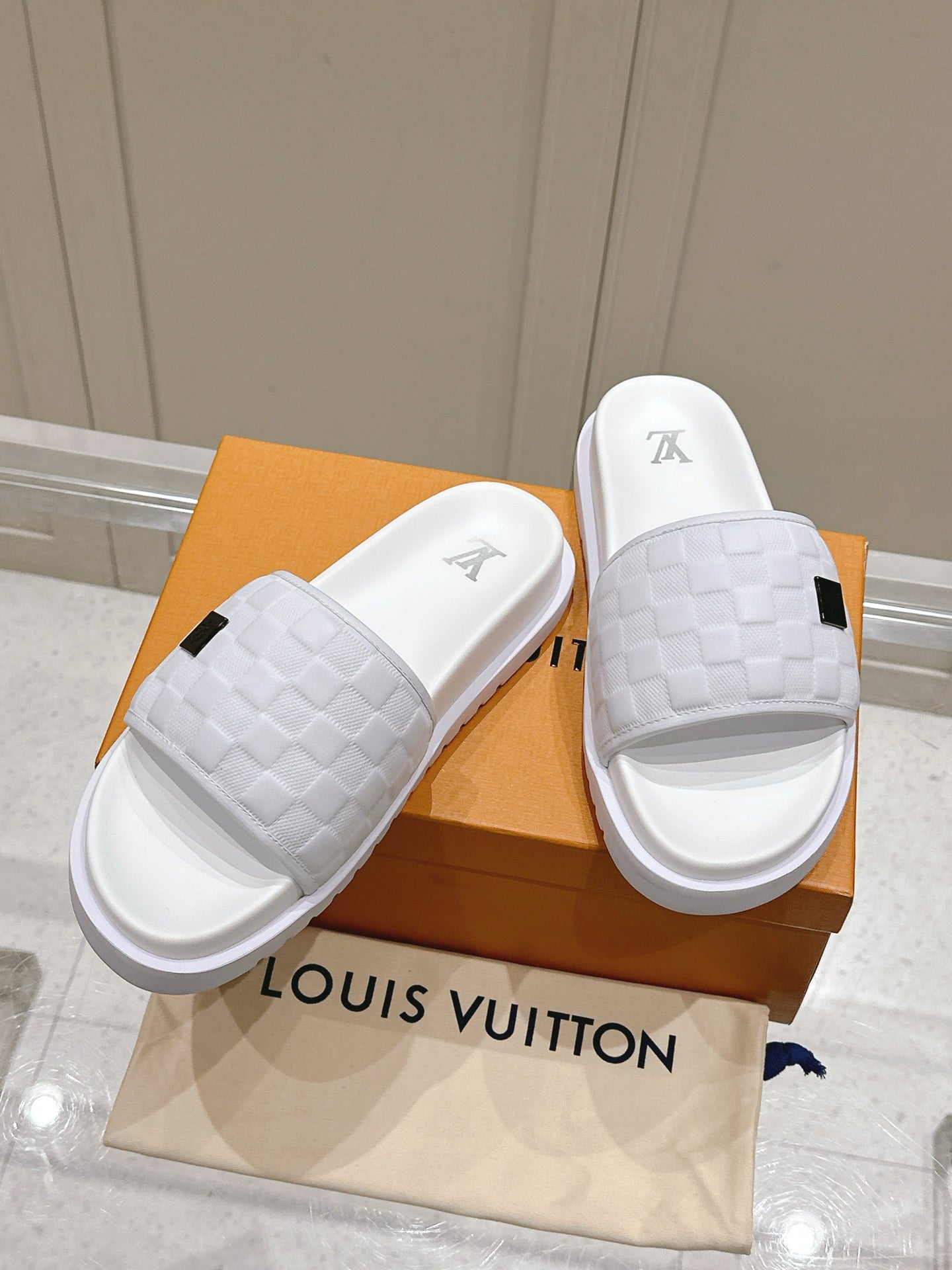LuxluxHouse Best Quality Women Shoes Hermes
