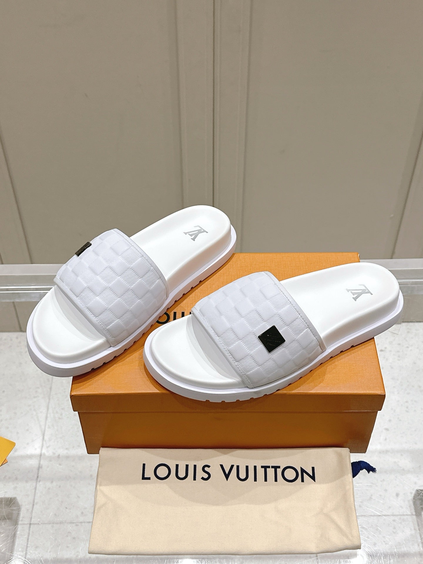 LuxluxHouse Best Quality Women Shoes Hermes