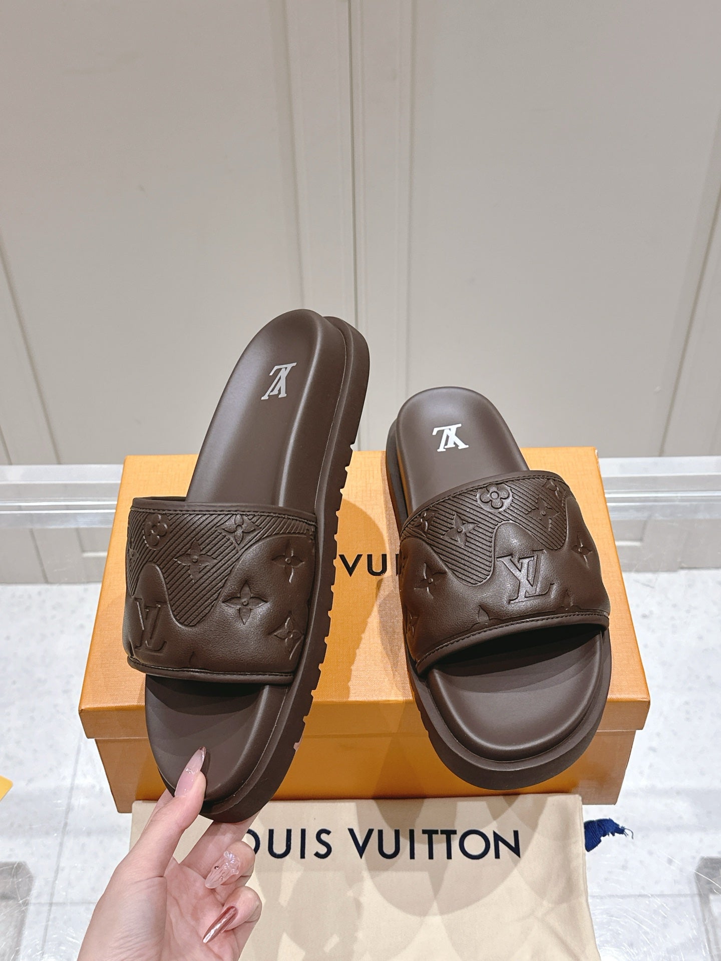LuxluxHouse Best Quality Women Shoes Hermes