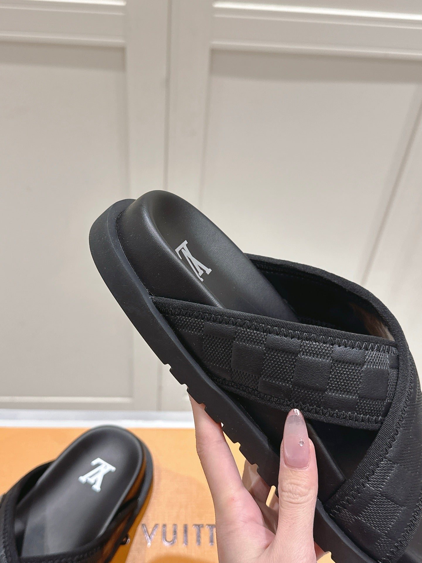 LuxluxHouse Best Quality Women Shoes Hermes