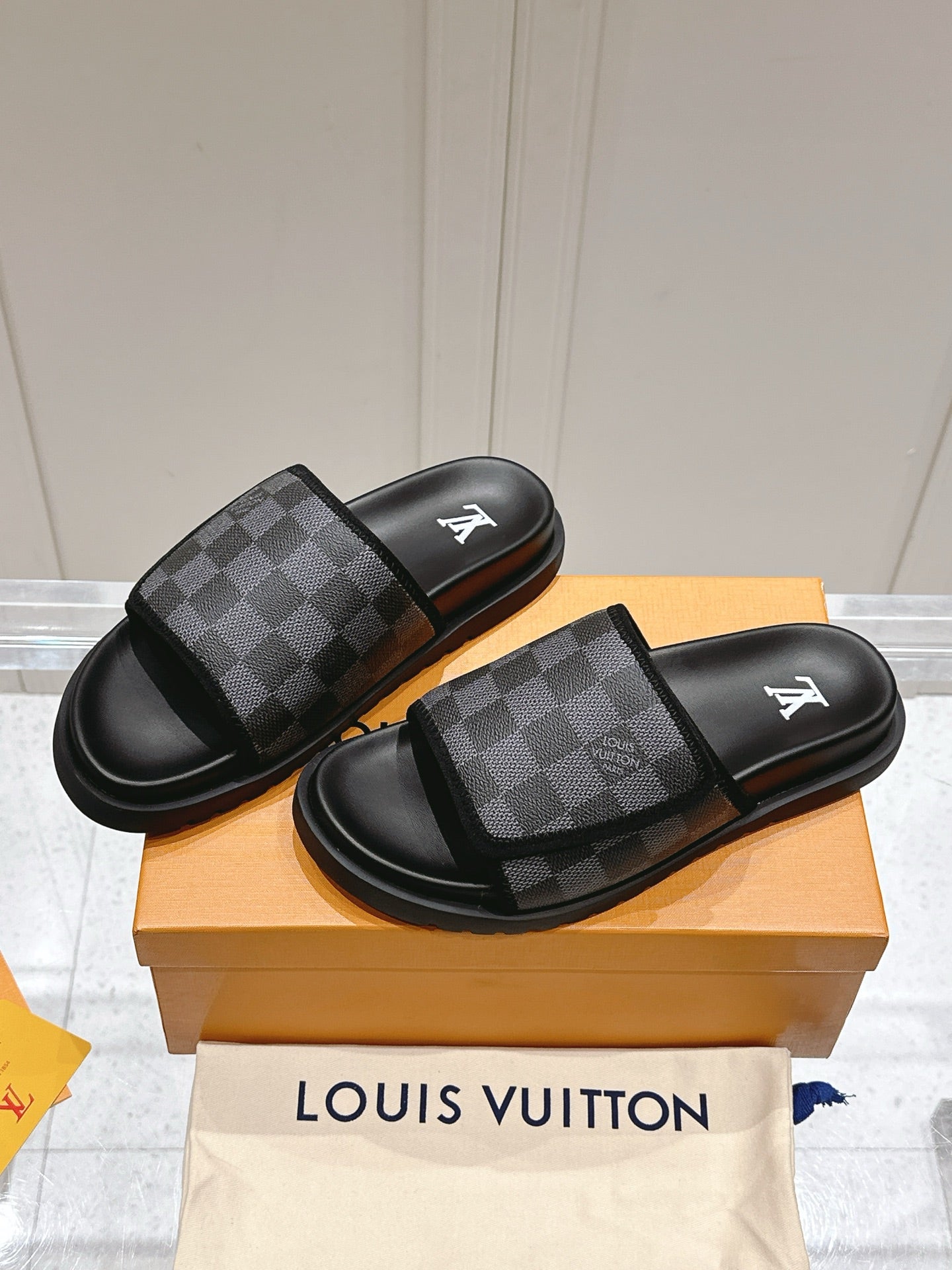 LuxluxHouse Best Quality Women Shoes Hermes