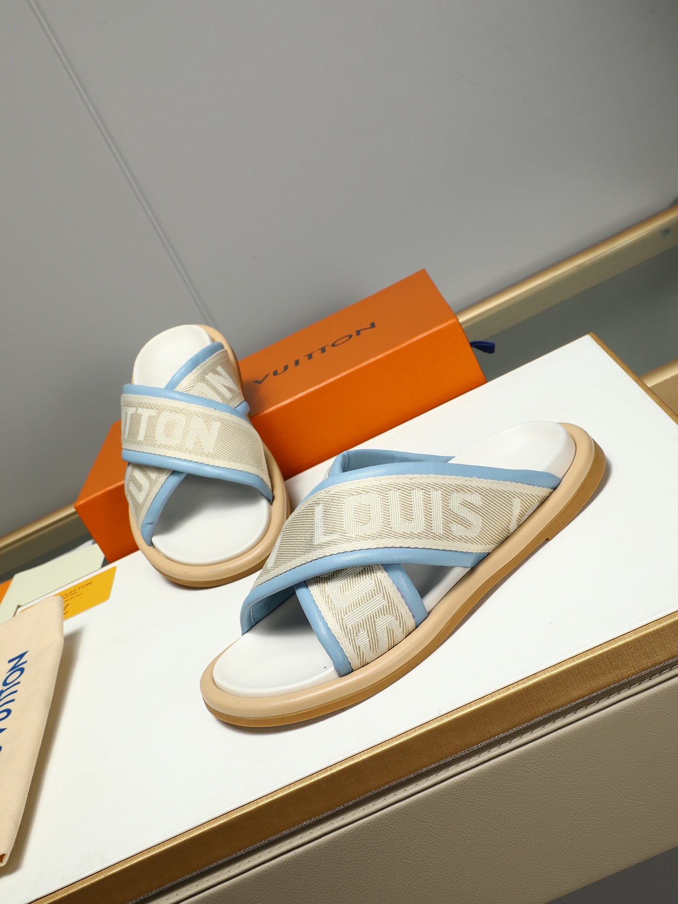 LuxluxHouse Best Quality Sandals Louis Vuitton