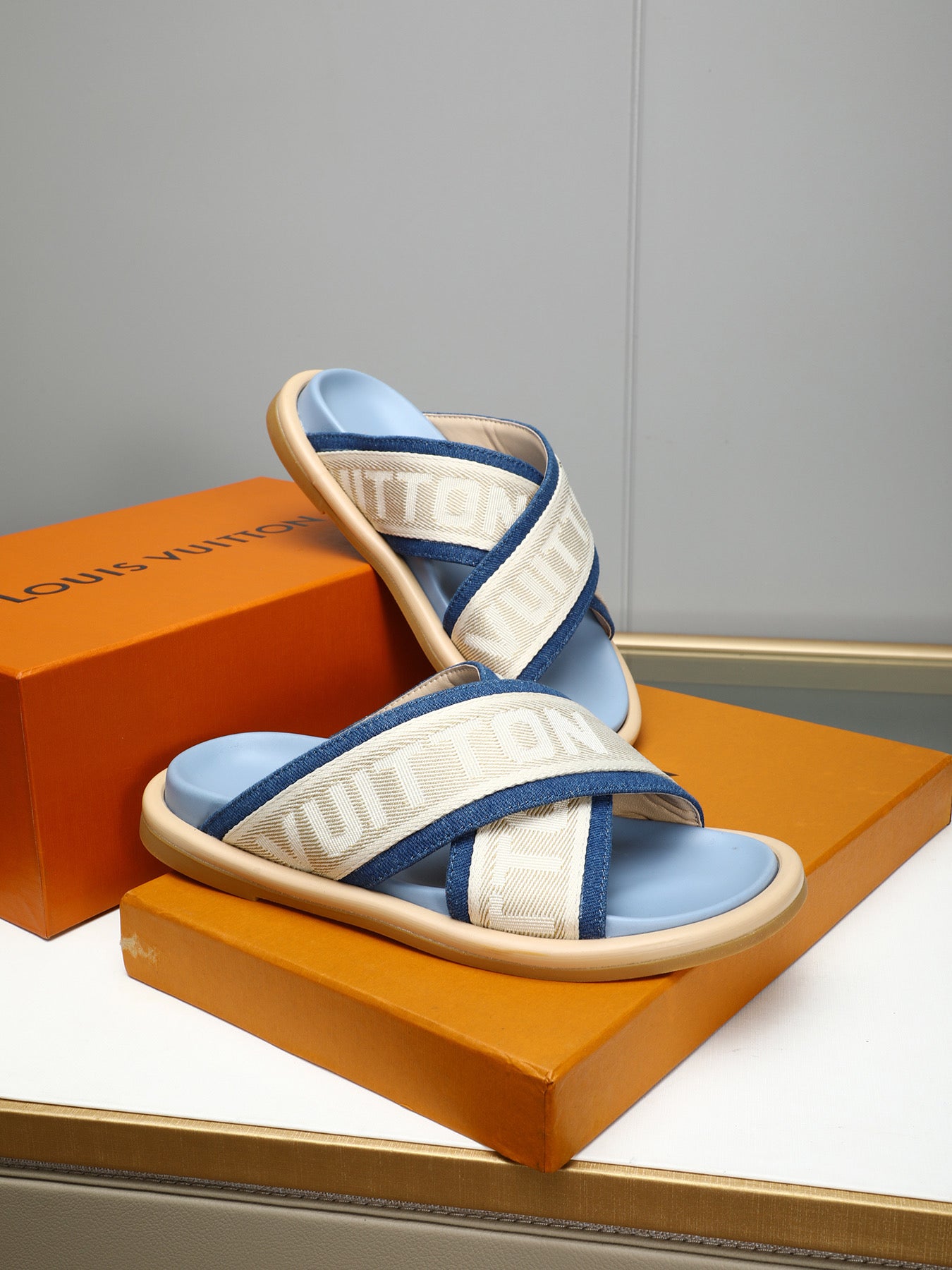 LuxluxHouse Best Quality Sandals Louis Vuitton