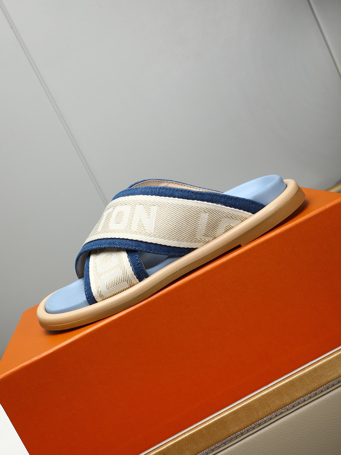 LuxluxHouse Best Quality Sandals Louis Vuitton