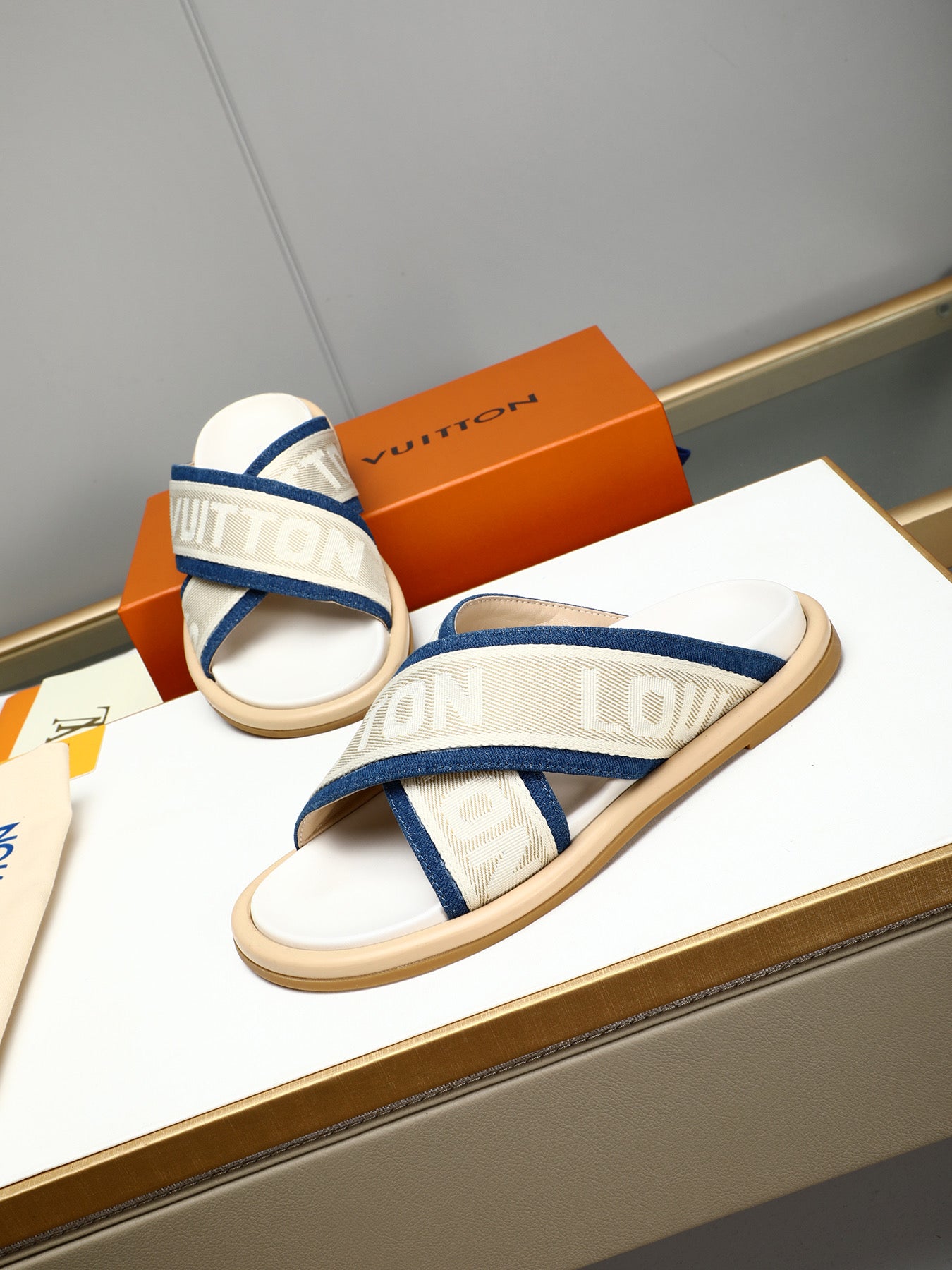 LuxluxHouse Best Quality Sandals Louis Vuitton