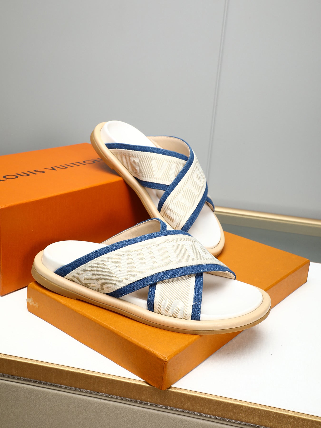 LuxluxHouse Best Quality Sandals Louis Vuitton