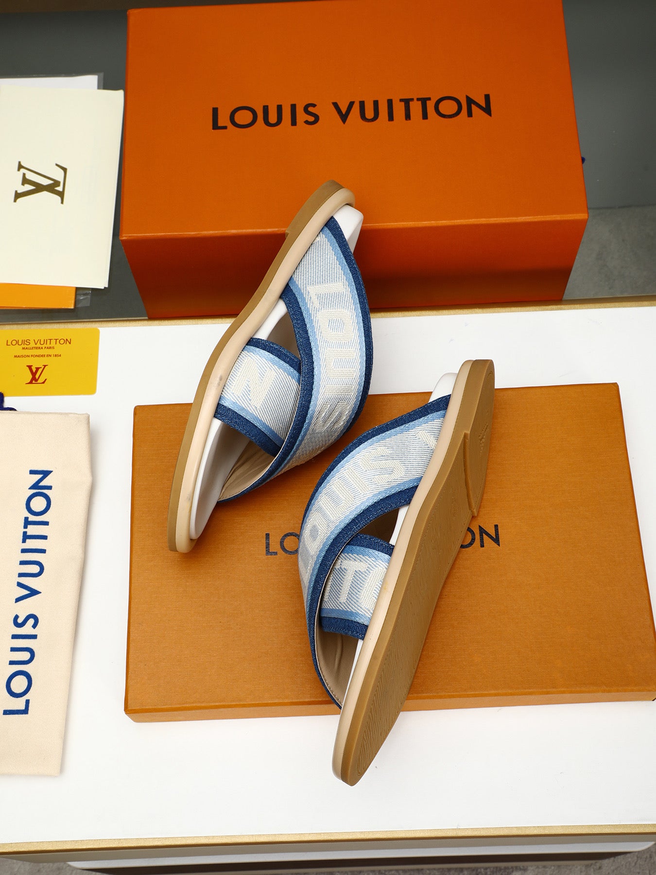 LuxluxHouse Best Quality Sandals Louis Vuitton