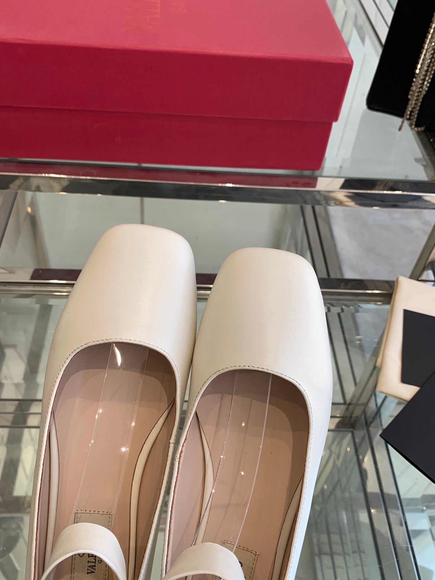 LuxluxHouse Best Quality Valentino Women Shoes