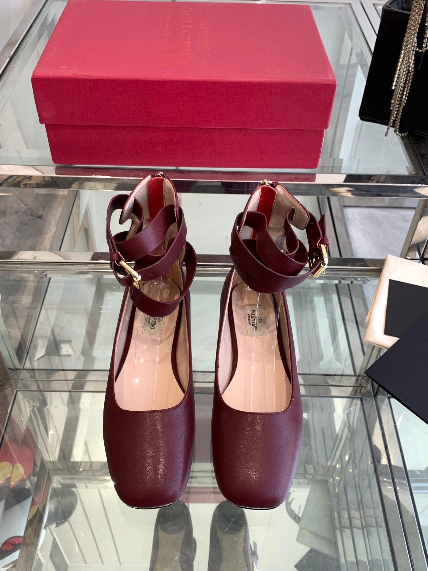 LuxluxHouse Best Quality Valentino Women Shoes
