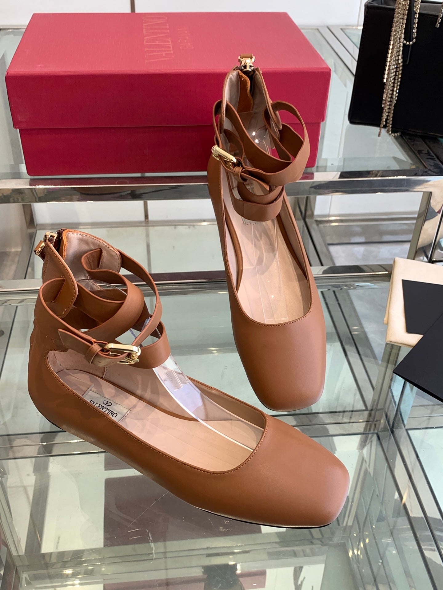 LuxluxHouse Best Quality Valentino Women Shoes