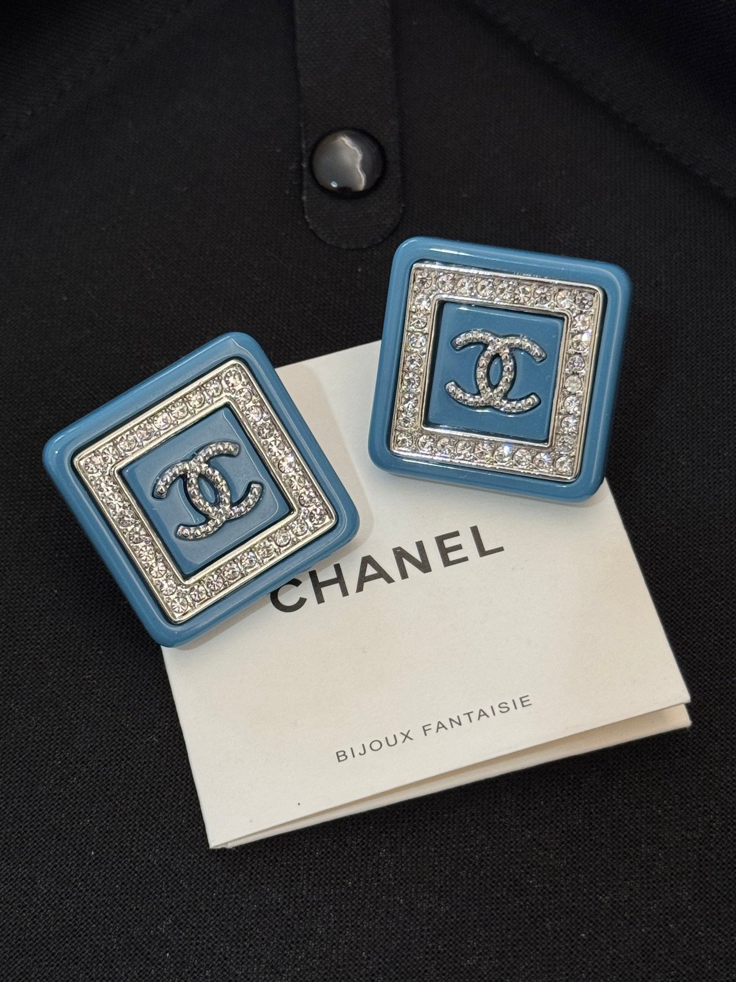 LuxluxHouse Low Price And High Quality Accessories Chanel