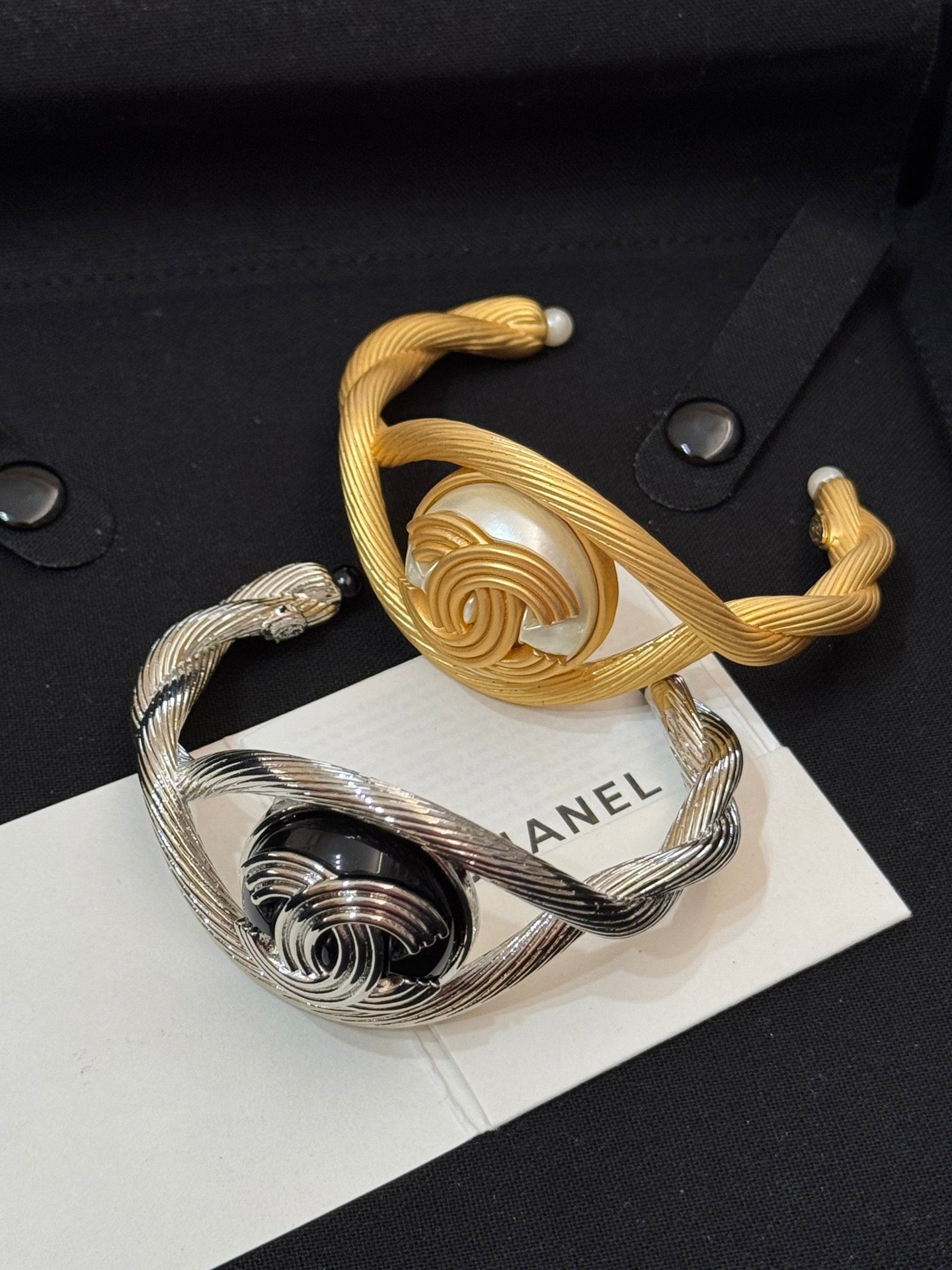LuxluxHouse Low Price And High Quality Accessories Chanel