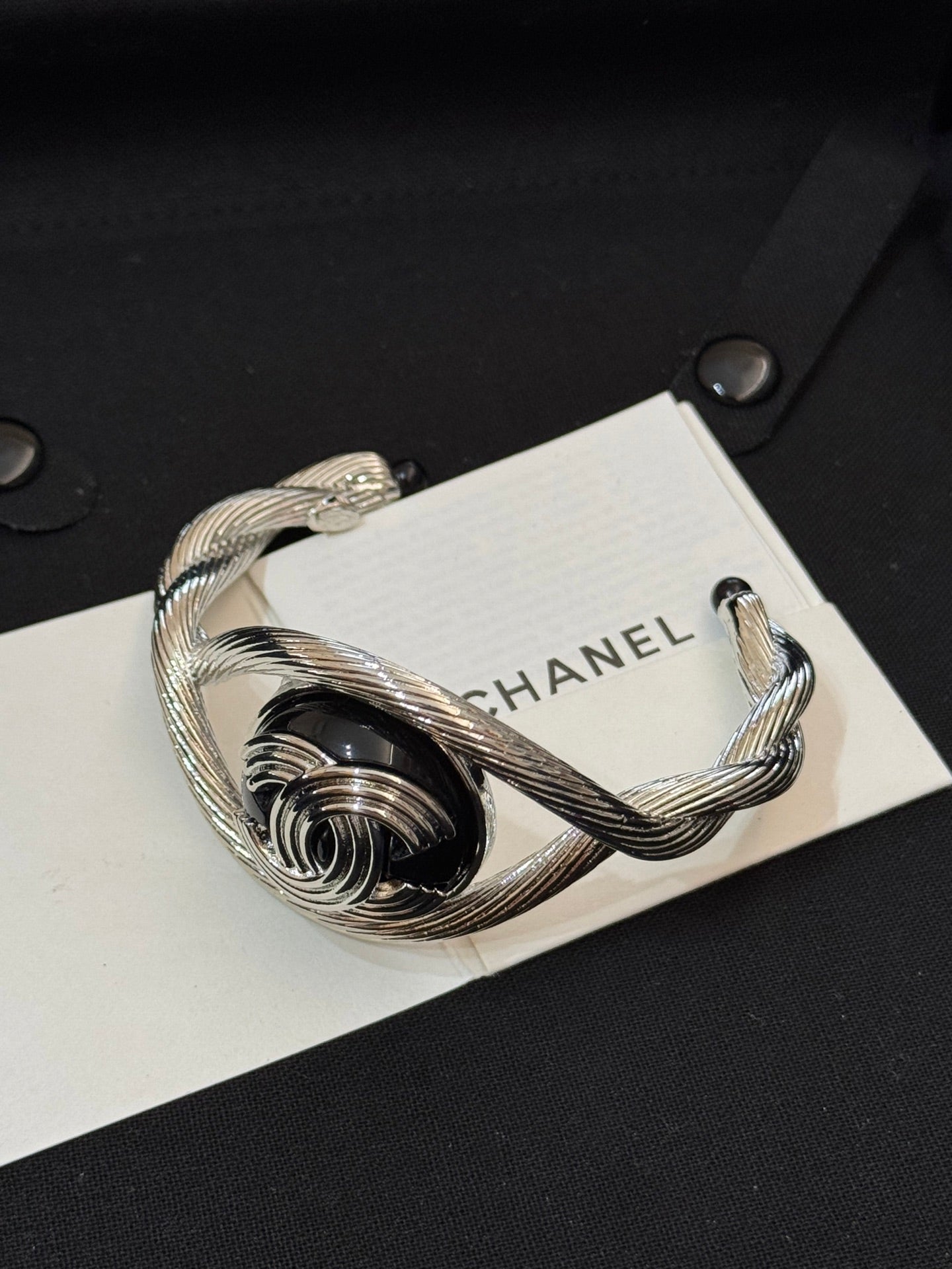 LuxluxHouse Low Price And High Quality Accessories Chanel