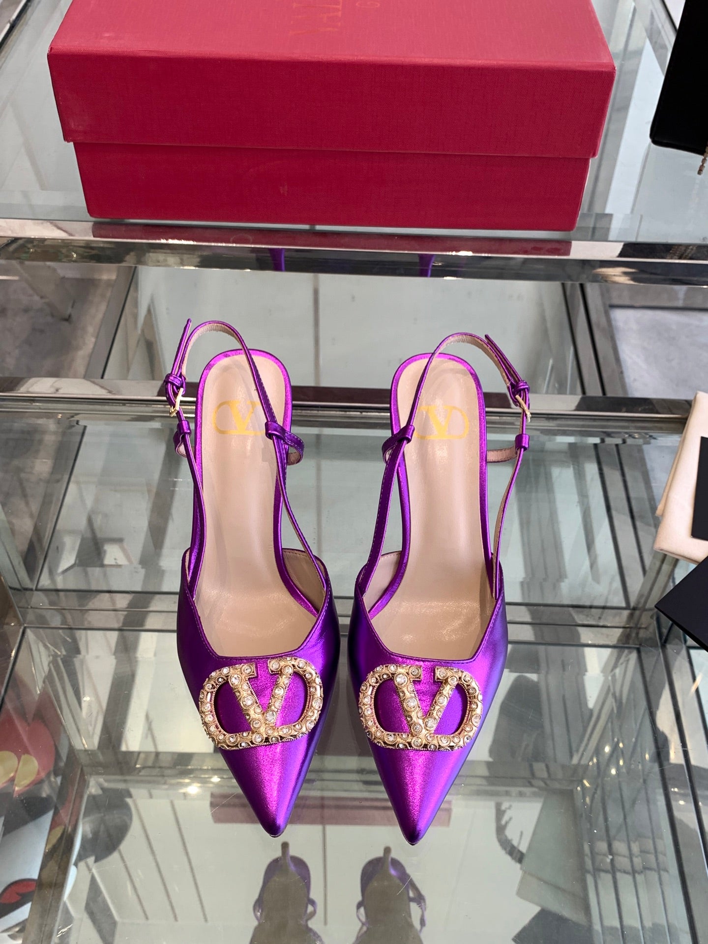 LuxluxHouse Best Quality Valentino Women Shoes