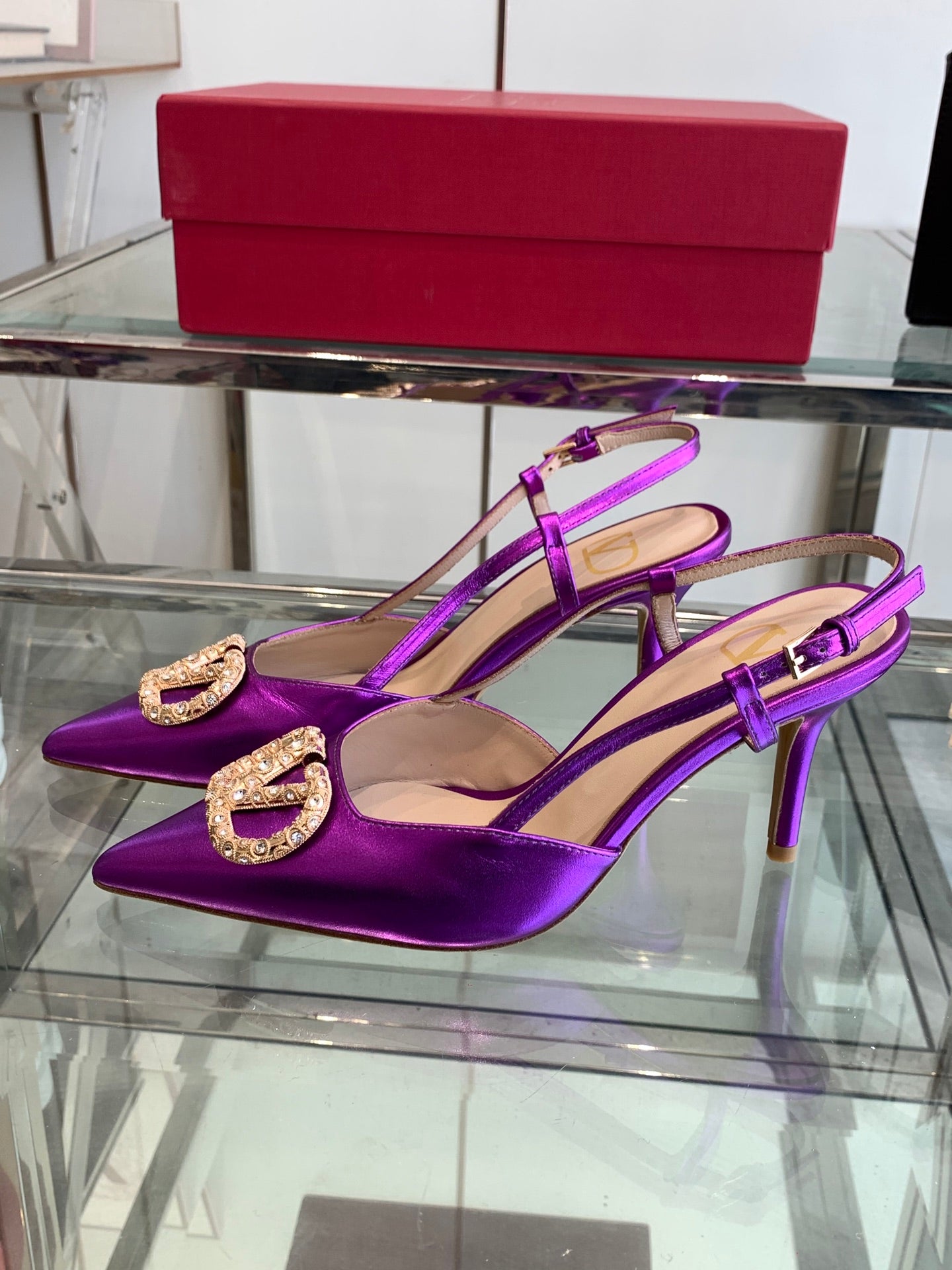 LuxluxHouse Best Quality Valentino Women Shoes