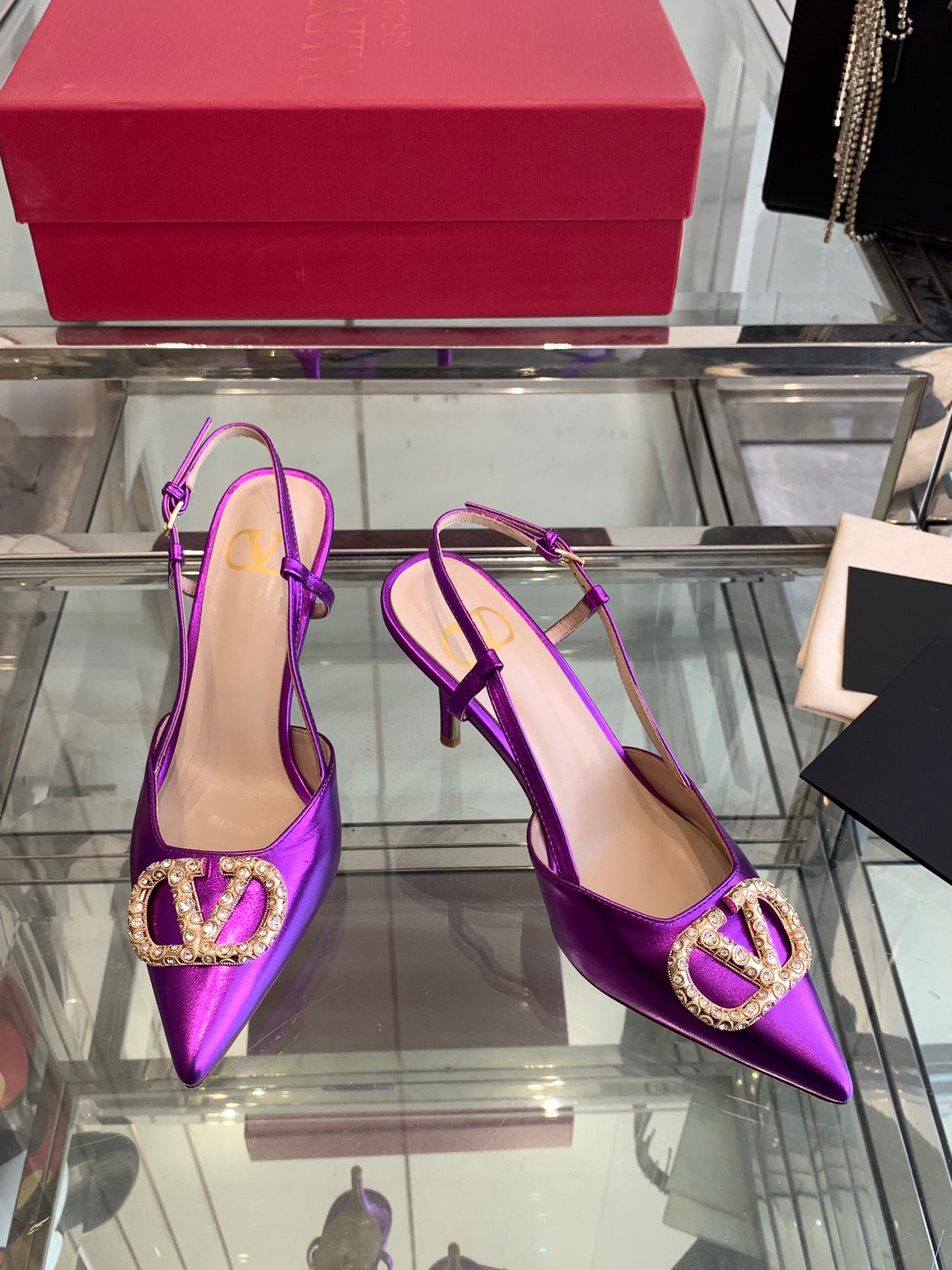 LuxluxHouse Best Quality Valentino Women Shoes