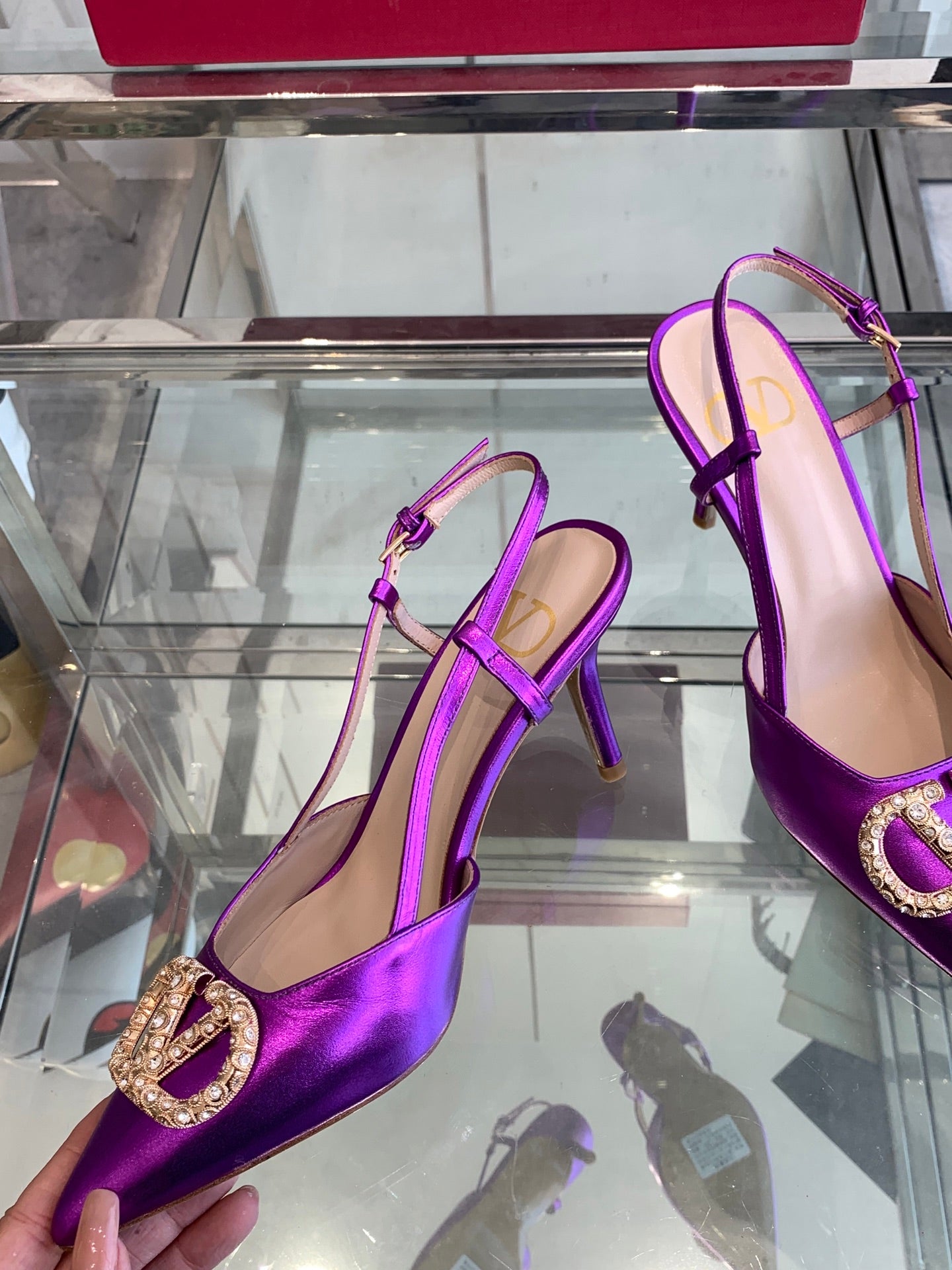 LuxluxHouse Best Quality Valentino Women Shoes