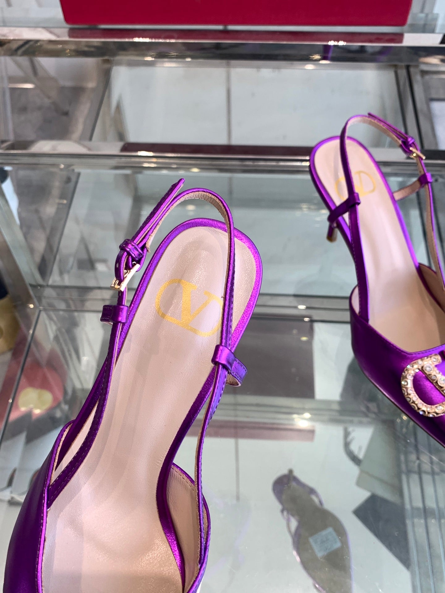 LuxluxHouse Best Quality Valentino Women Shoes