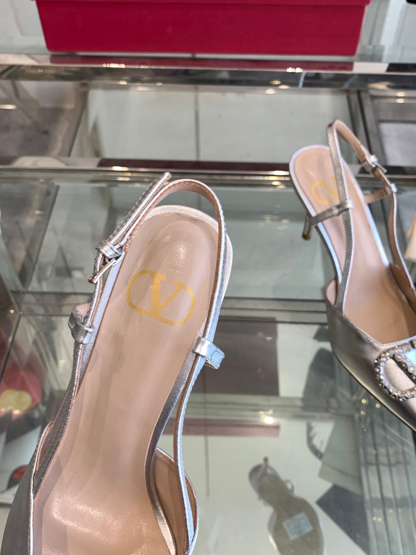 LuxluxHouse Best Quality Valentino Women Shoes