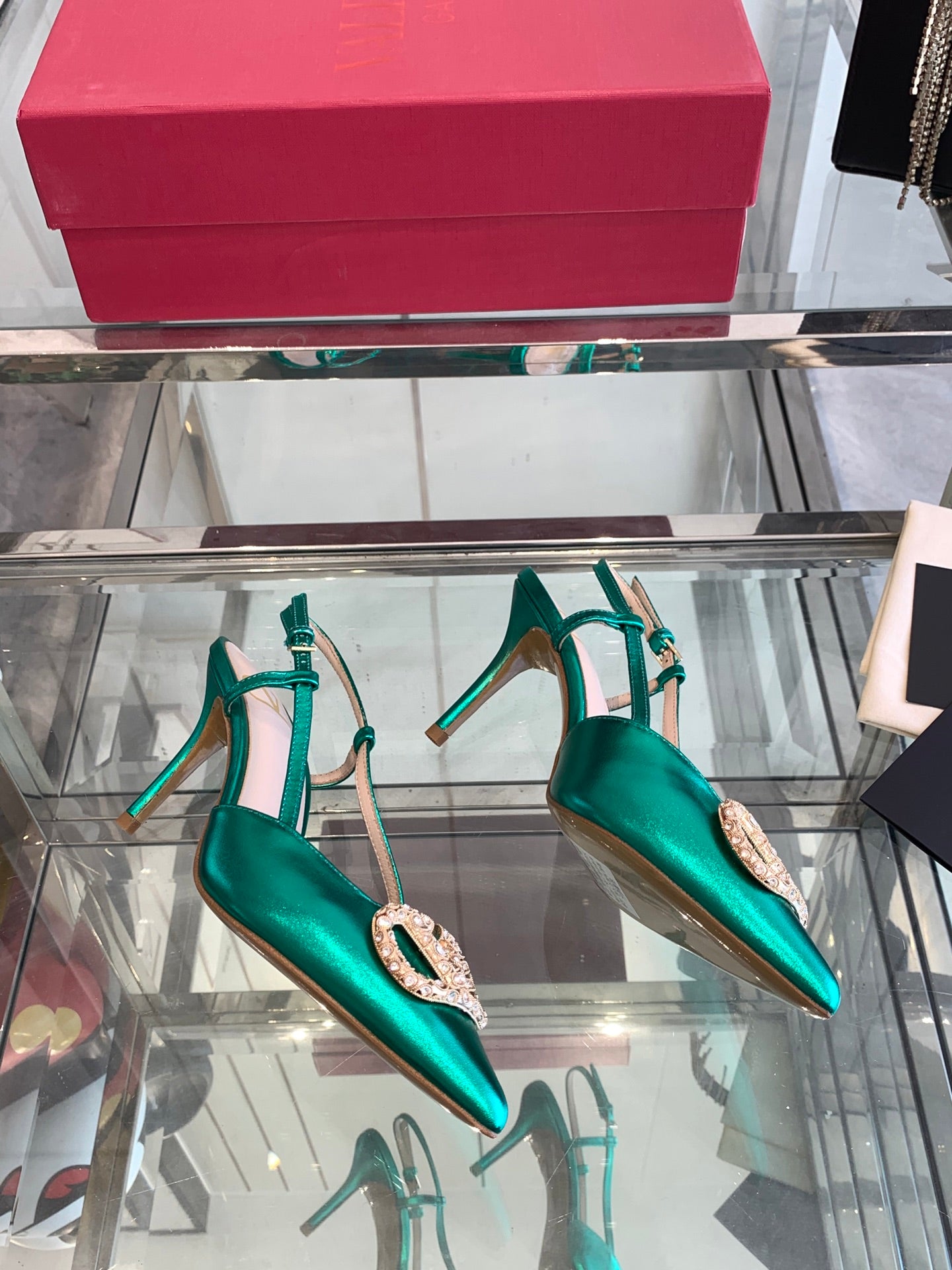 LuxluxHouse Best Quality Valentino Women Shoes