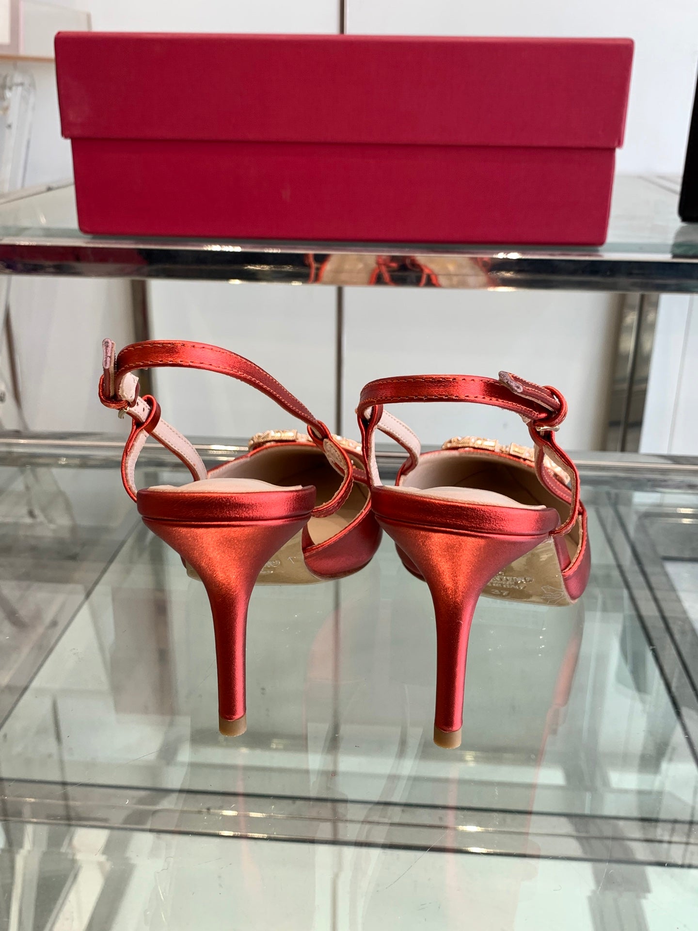 LuxluxHouse Best Quality Valentino Women Shoes