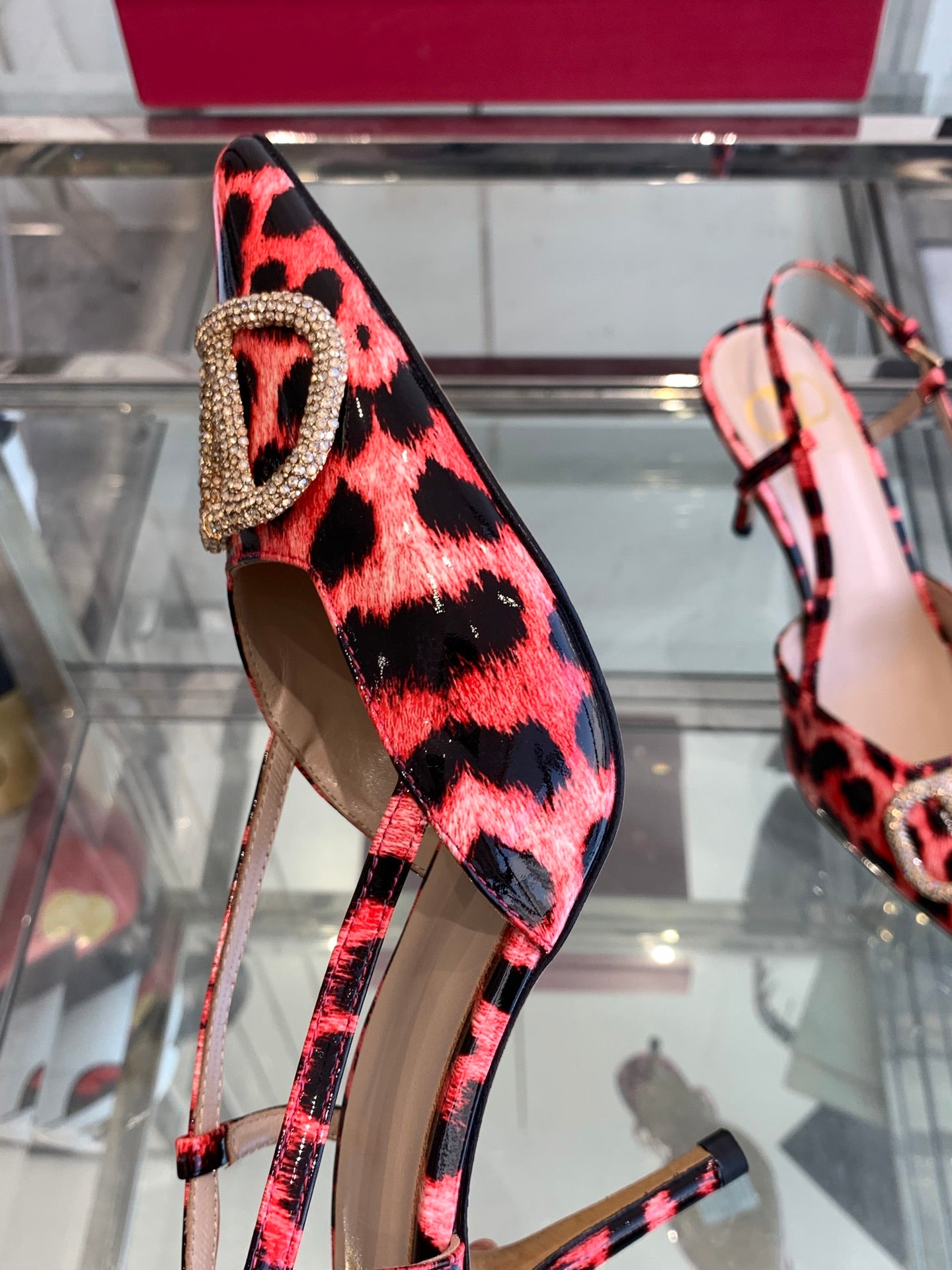 LuxluxHouse Best Quality Valentino Women Shoes