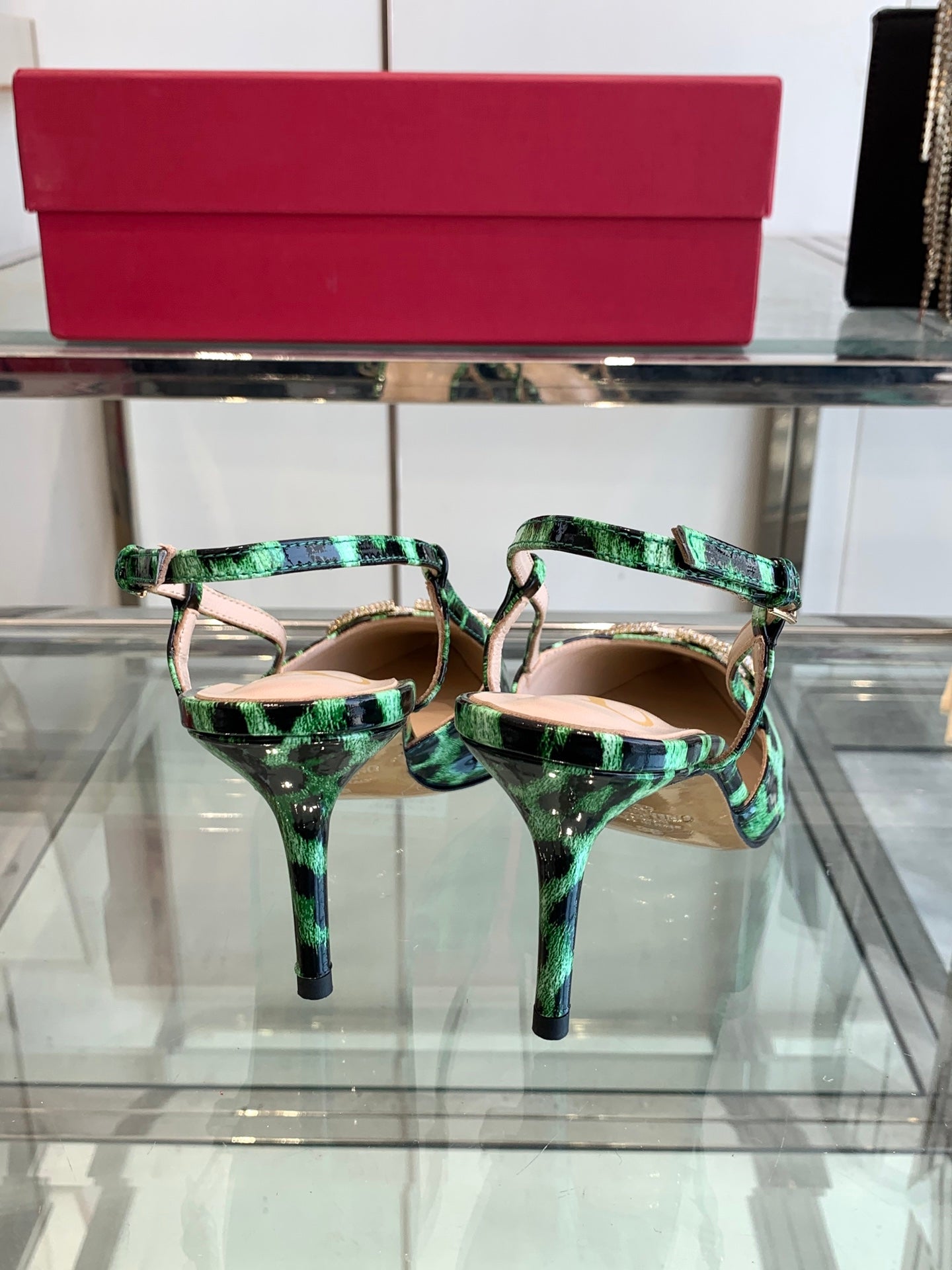 LuxluxHouse Best Quality Valentino Women Shoes