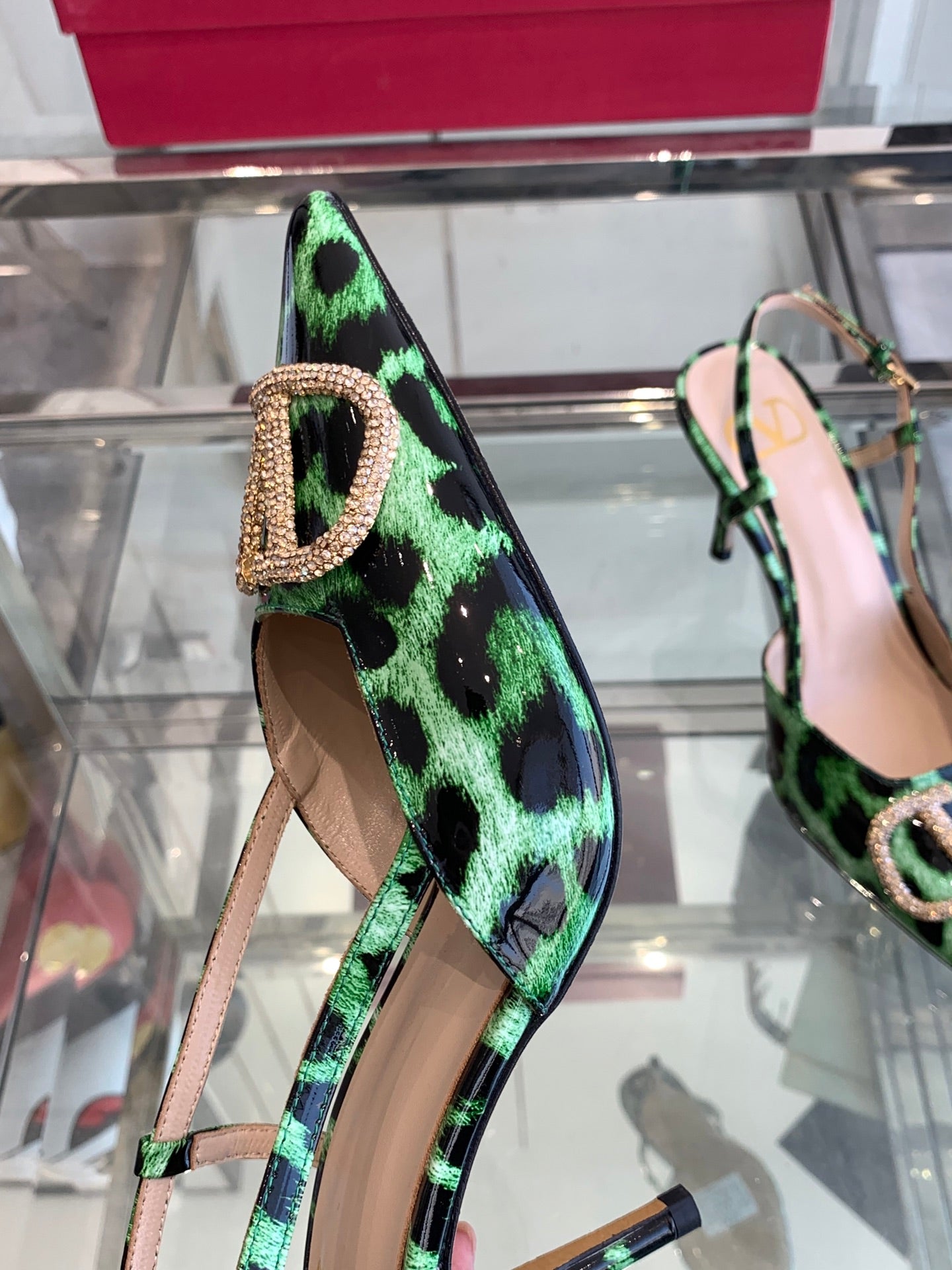 LuxluxHouse Best Quality Valentino Women Shoes