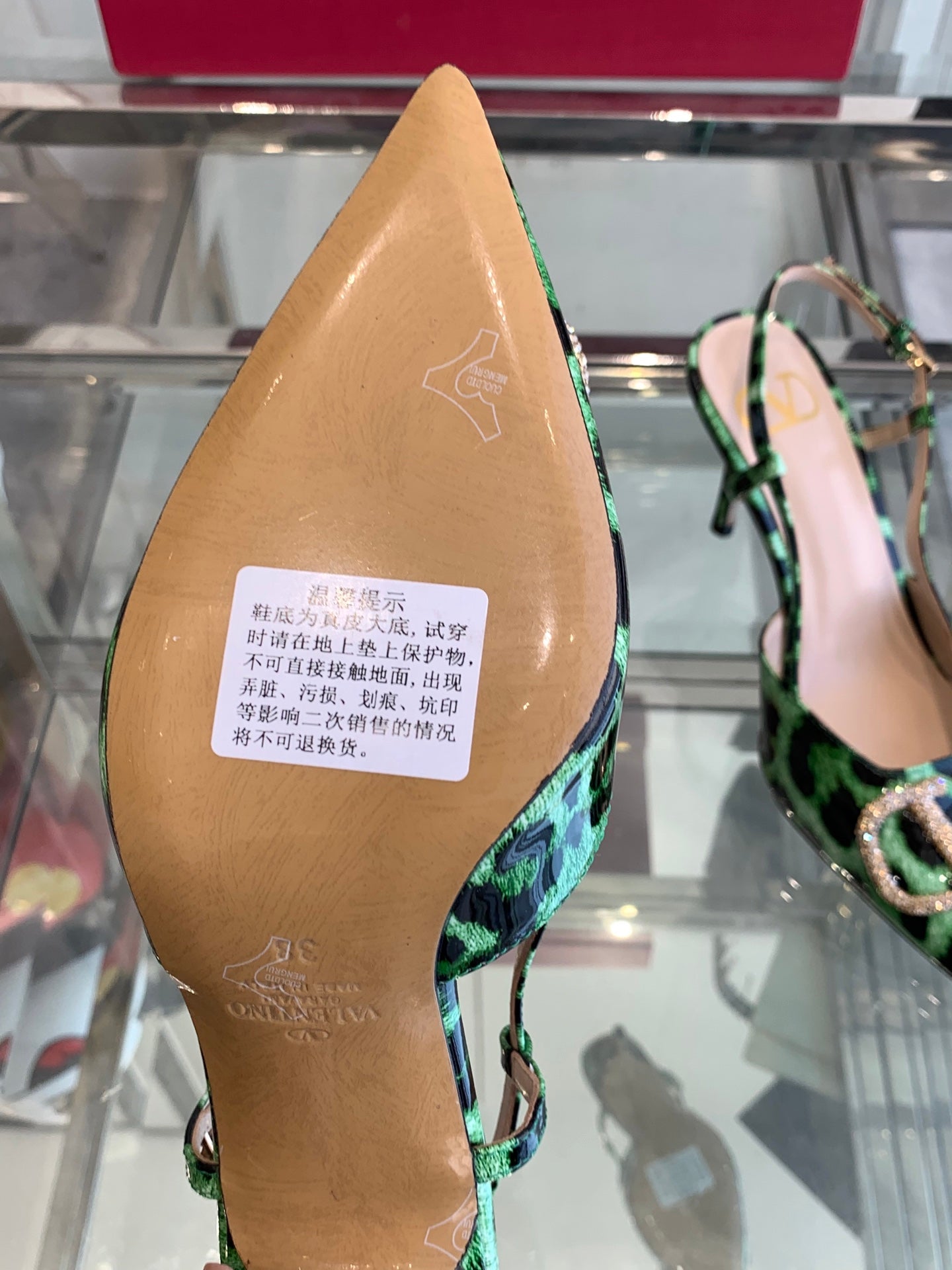 LuxluxHouse Best Quality Valentino Women Shoes
