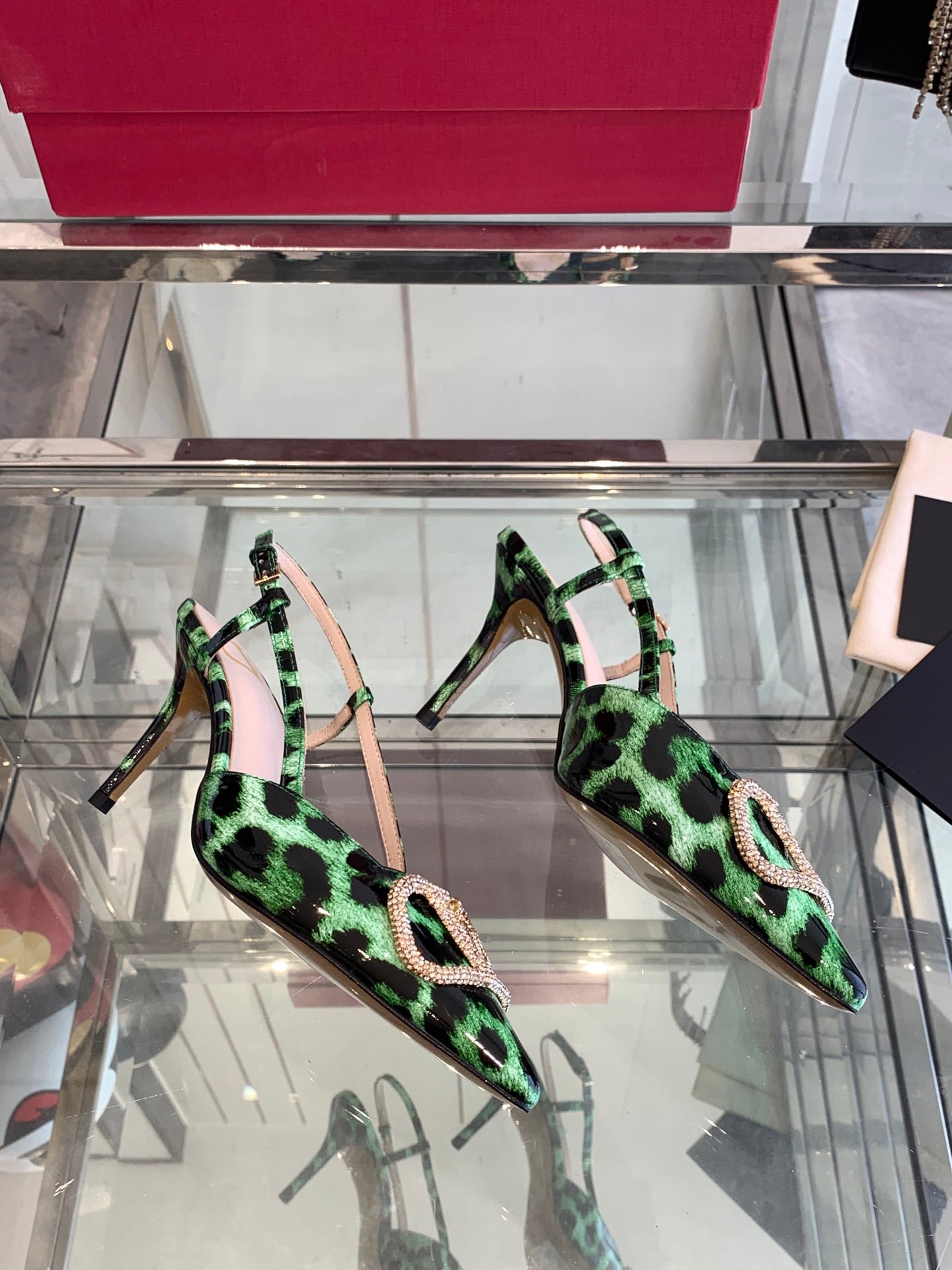 LuxluxHouse Best Quality Valentino Women Shoes