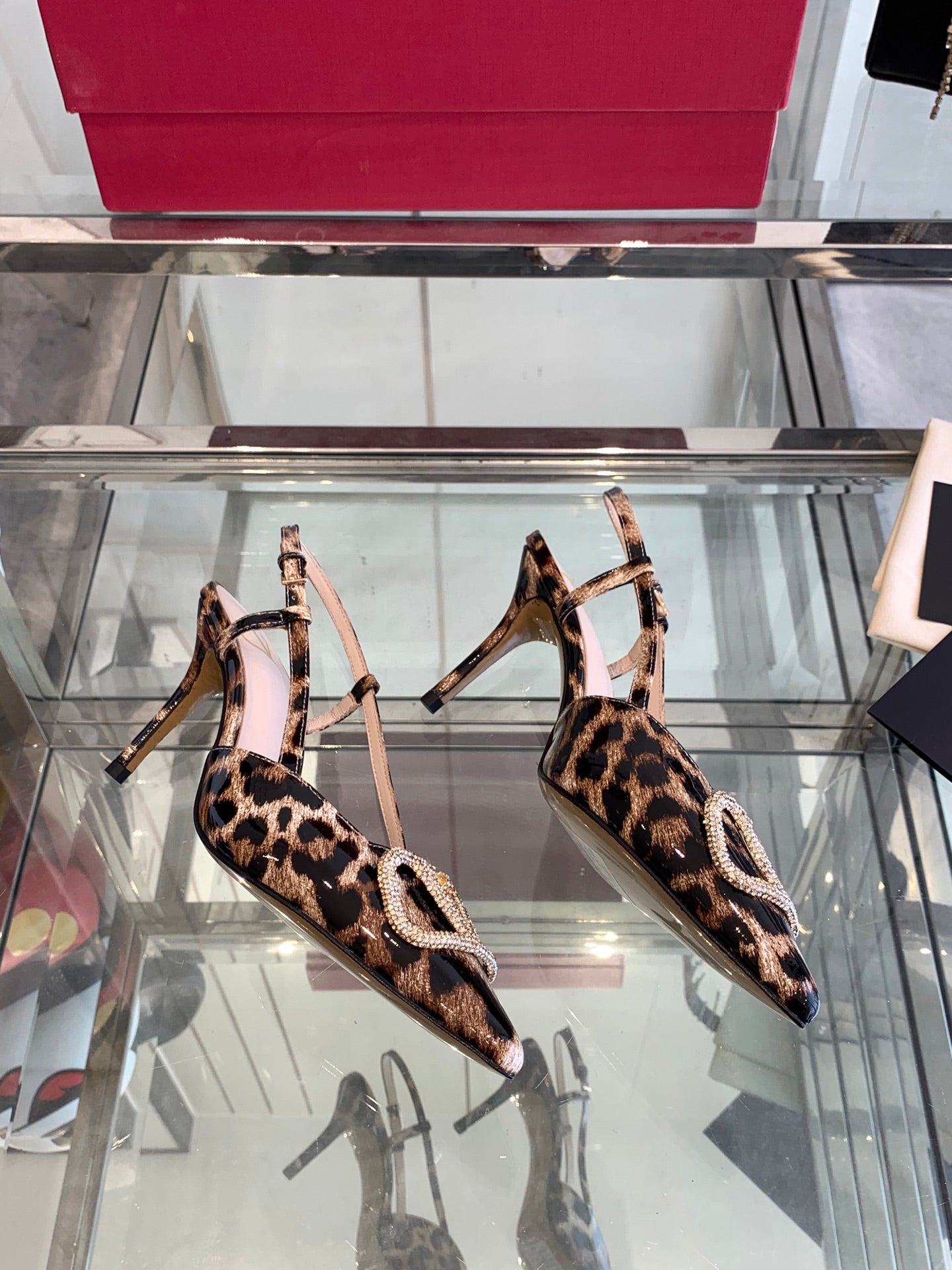 LuxluxHouse Best Quality Valentino Women Shoes