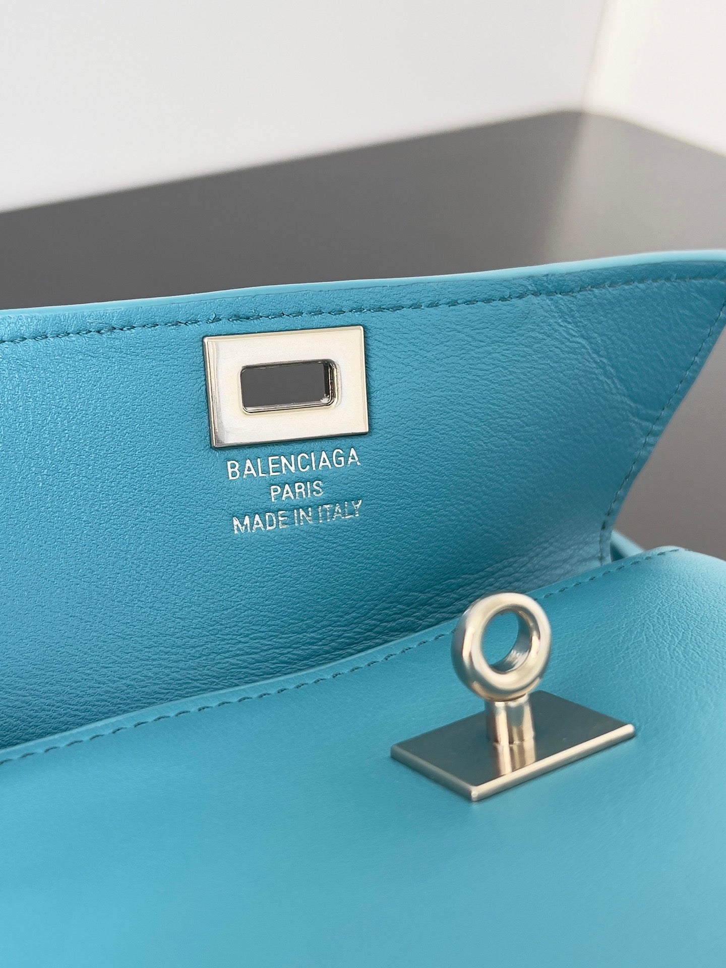 LuxluxHouse Best Quality Bags Balenciaga