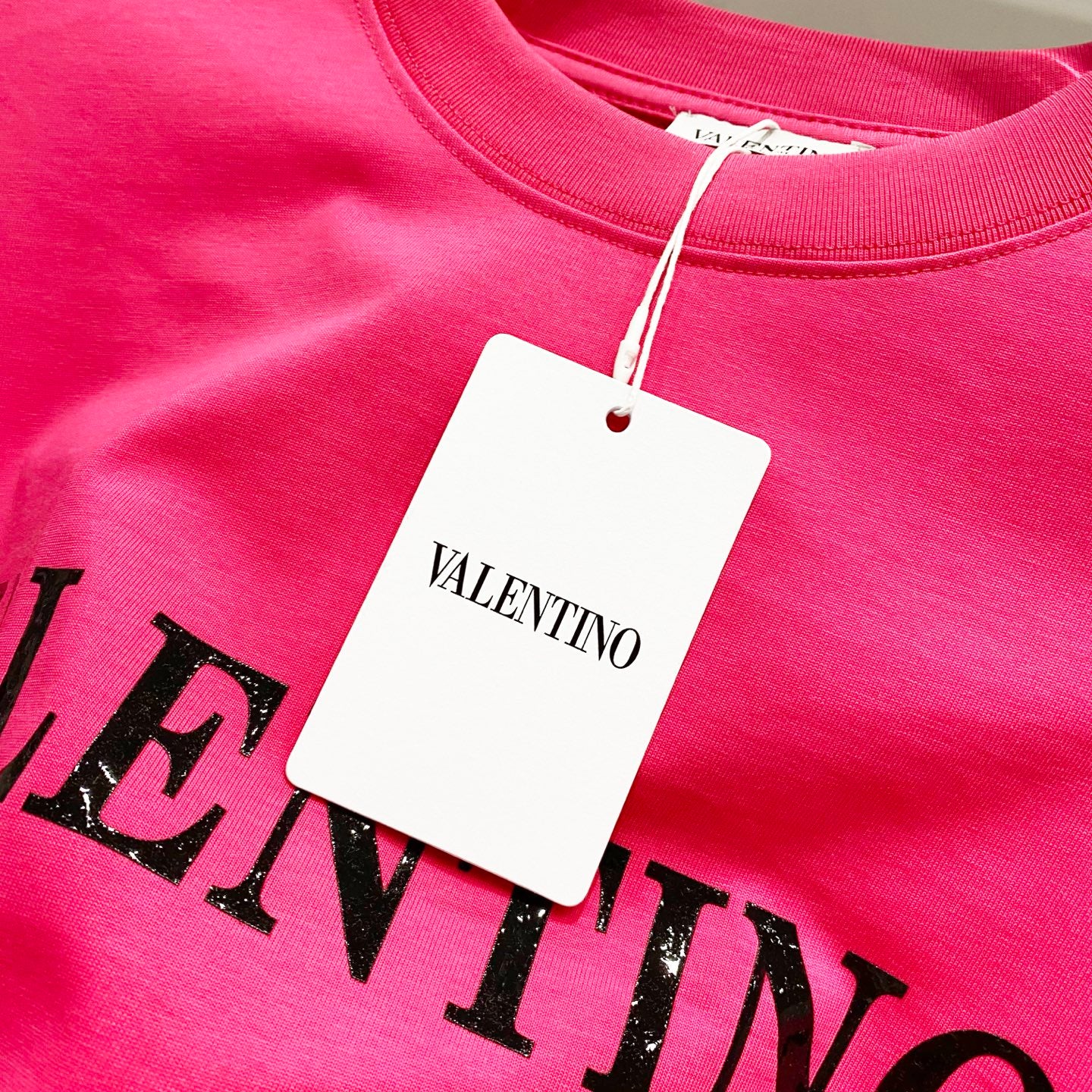 LuxluxHouse Best Quality Clothes Valentino T-shirt