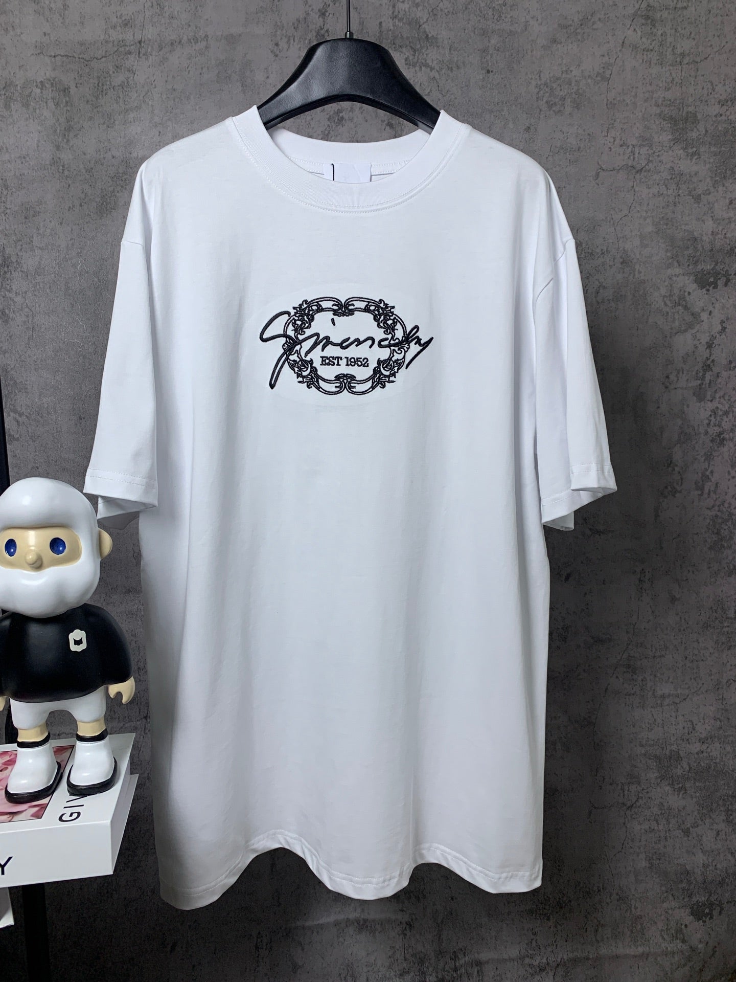 LuxluxHouse Best Quality Clothes Givenchy T-shirt